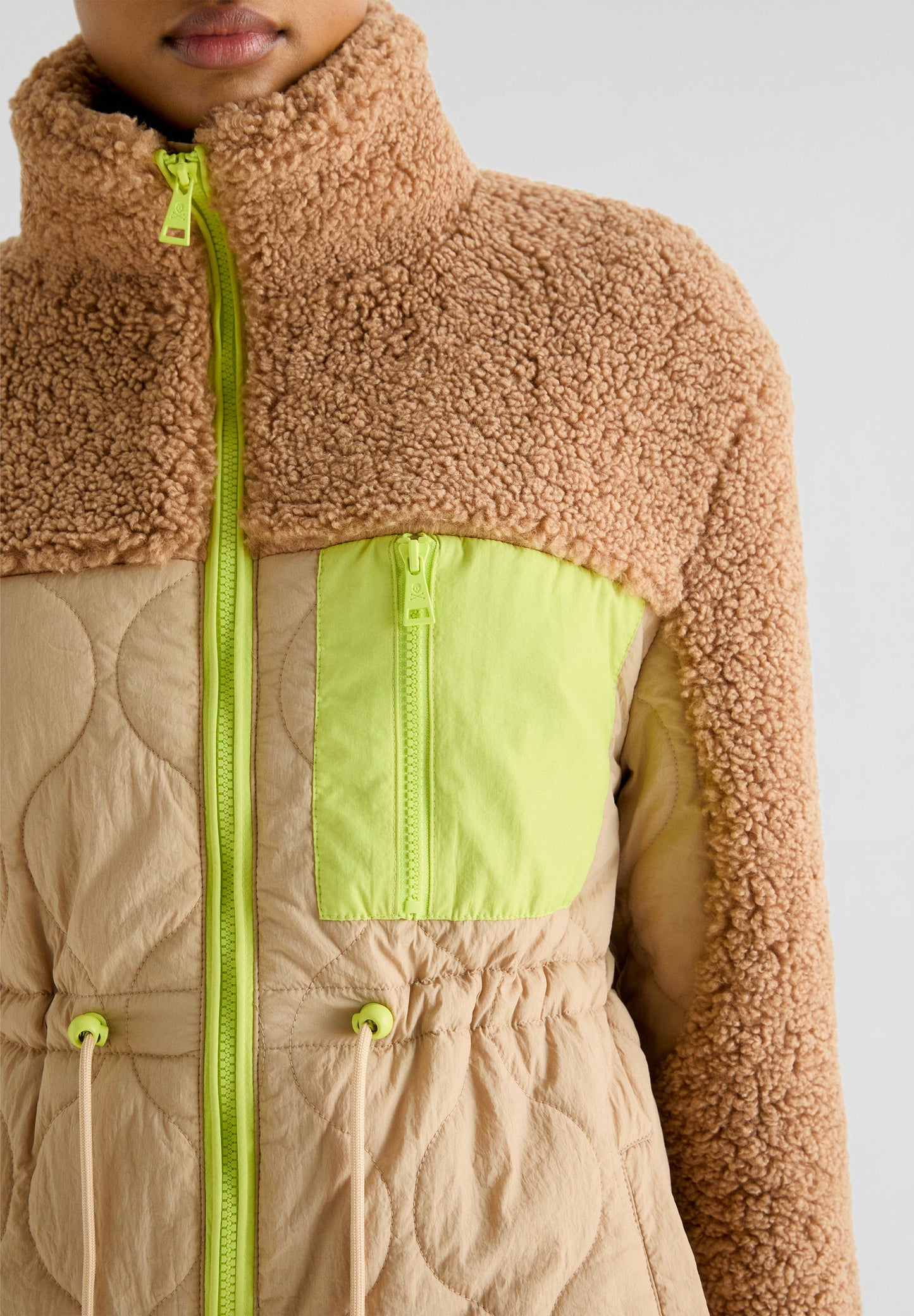 FLEECE PUFFER COAT WITH NEON DETAIL