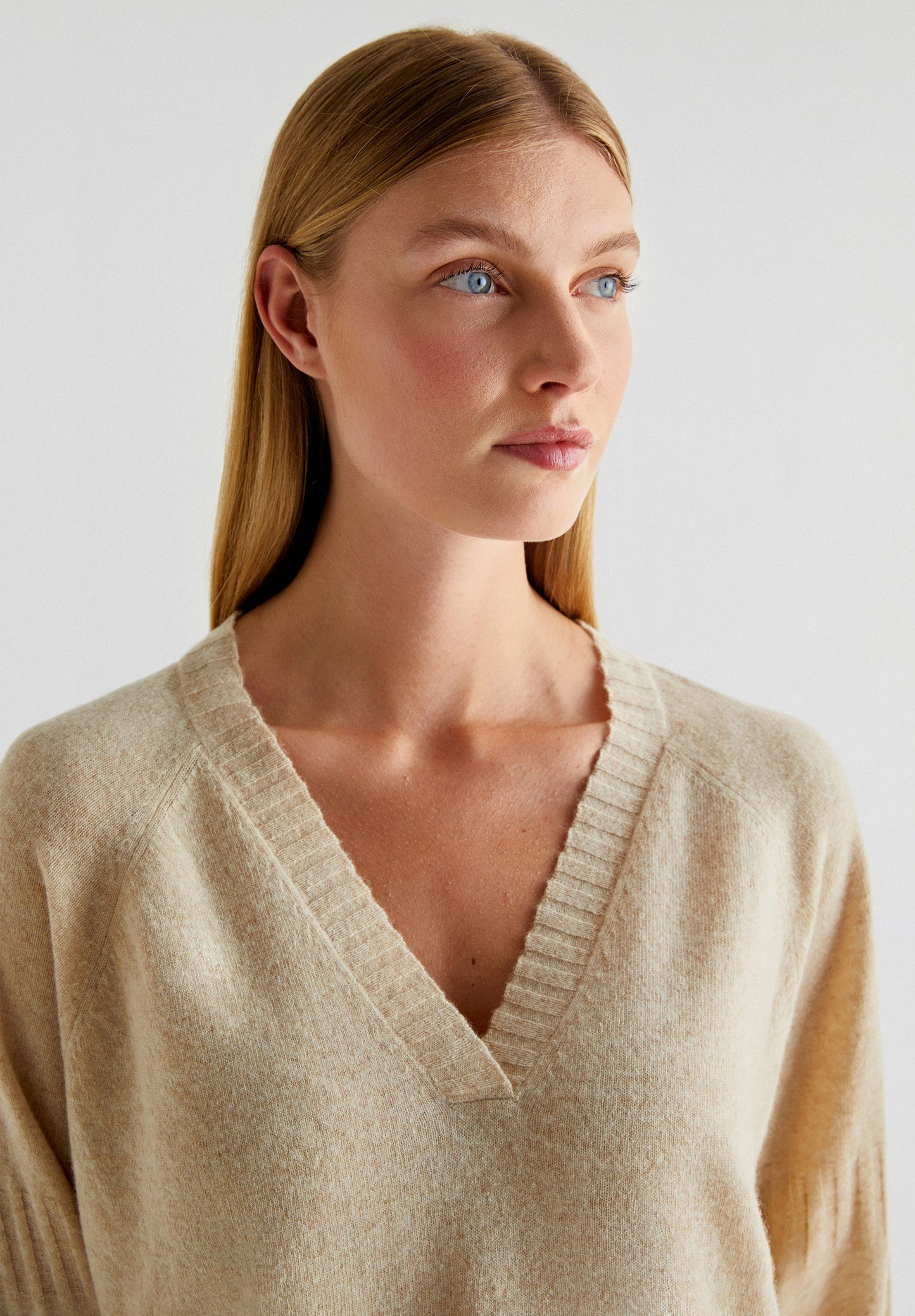 WOOL SWEATER WITH SLEEVE DETAIL