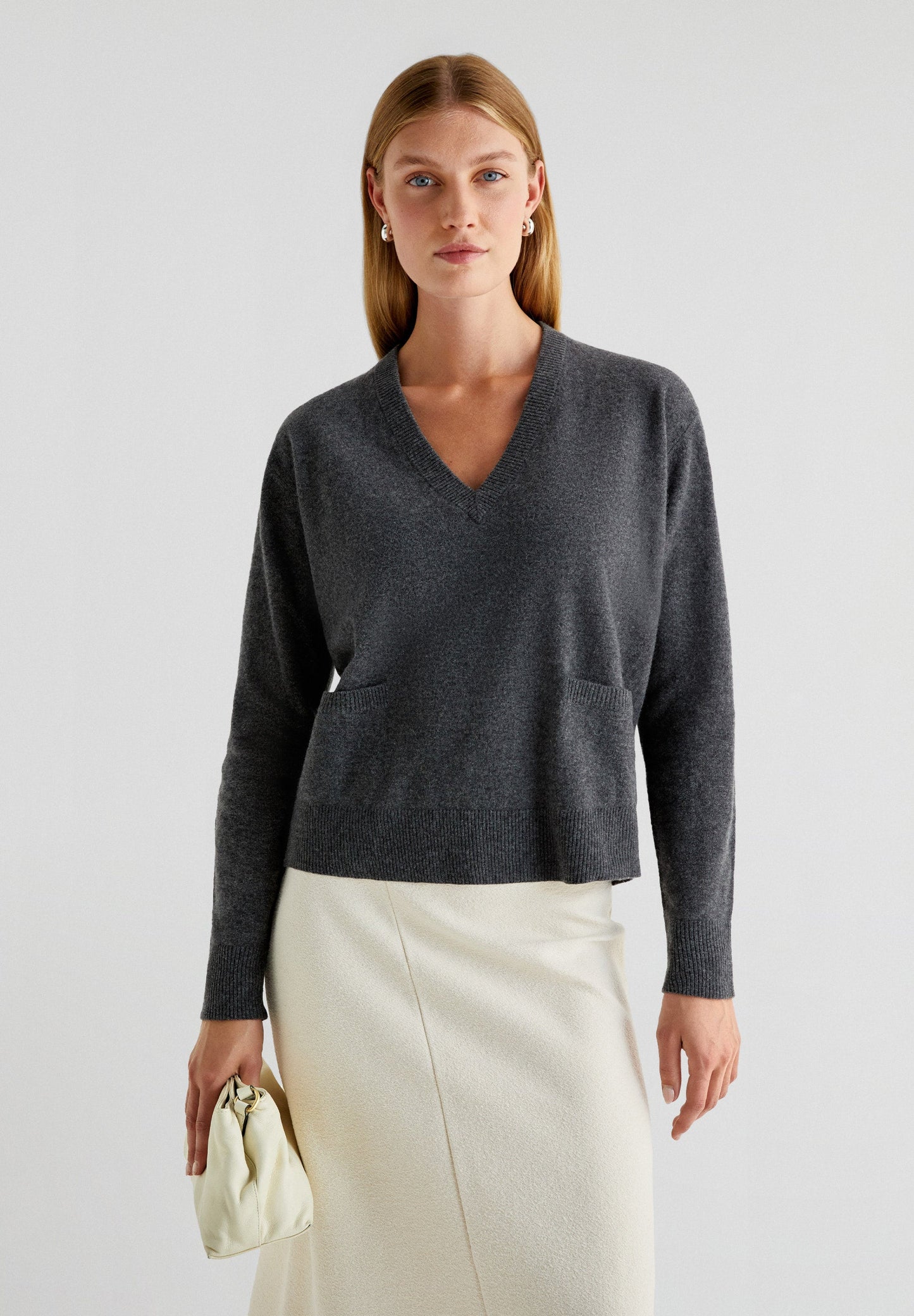 V-NECK SWEATER WITH POCKETS