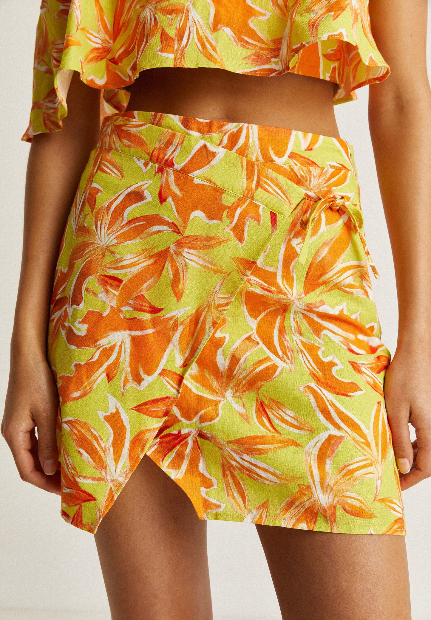TROPICAL LINEN MINI SKIRT