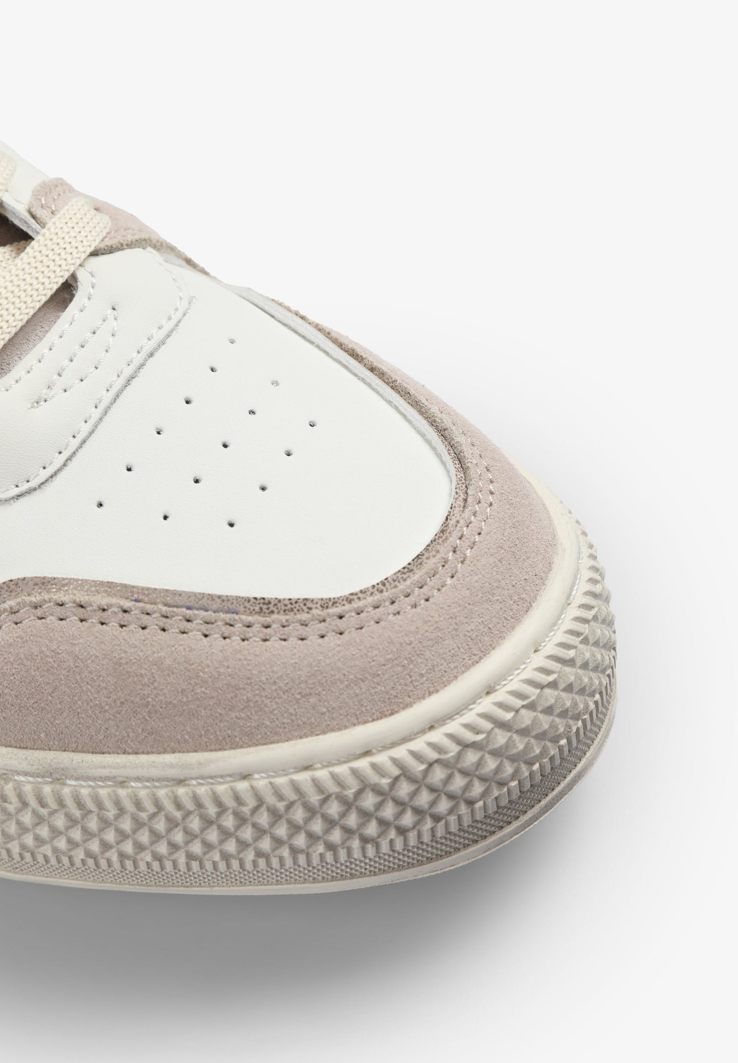 HIGH TOP SNEAKERS WITH SPLIT SUEDE DETAILS