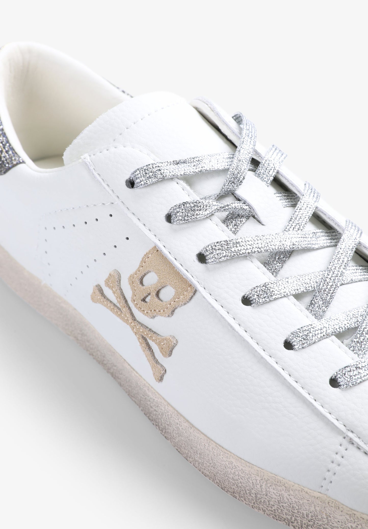 LOW TOP GLITTER SNEAKERS