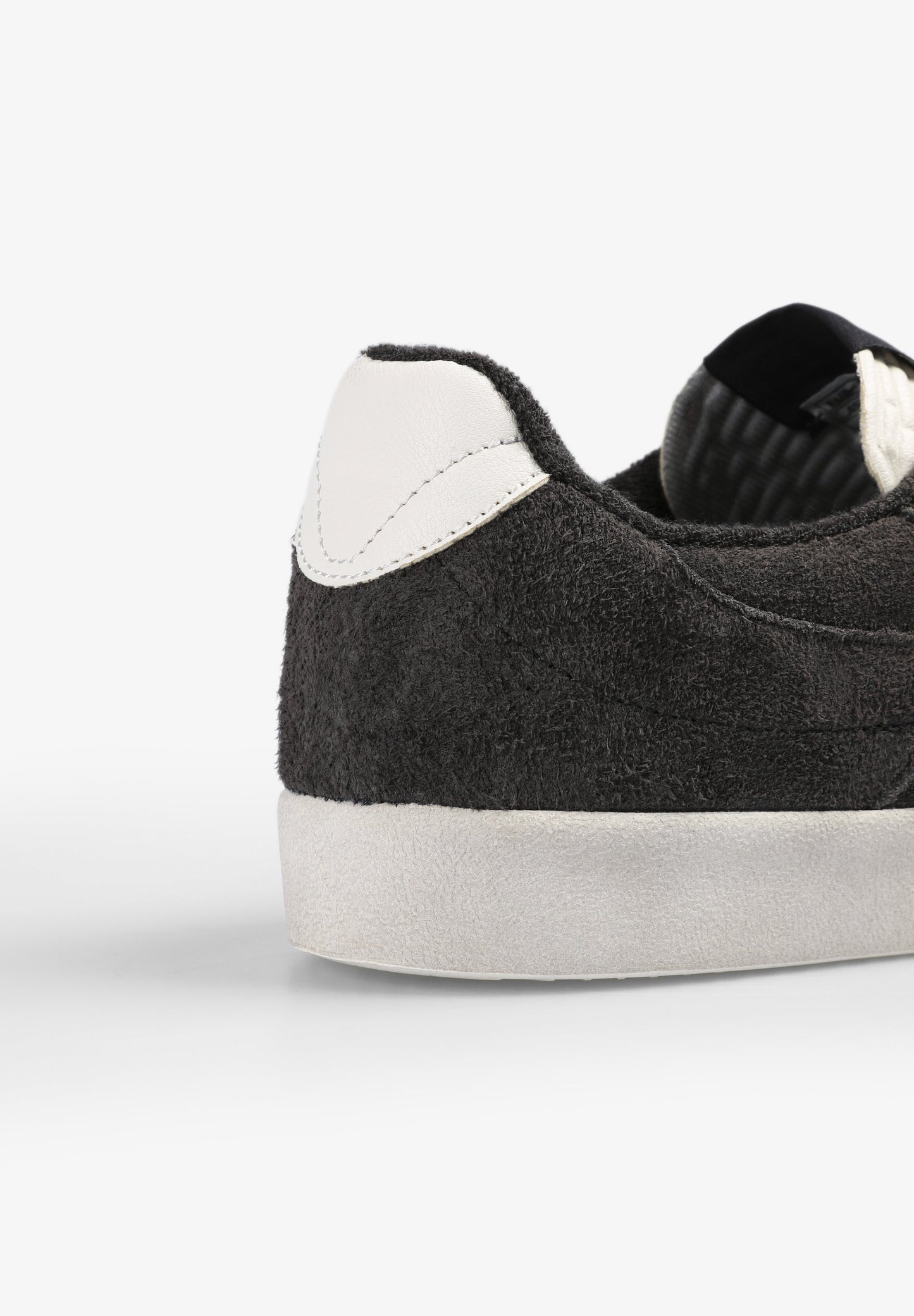 LOW-TOP SNEAKERS IN BRUSHED SPLIT SUEDE