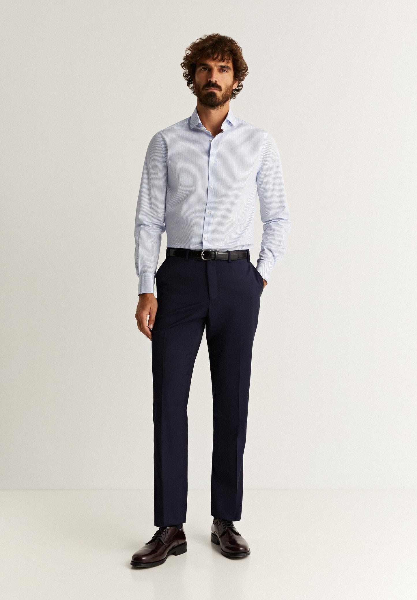 SLIM FIT SMART SHIRT