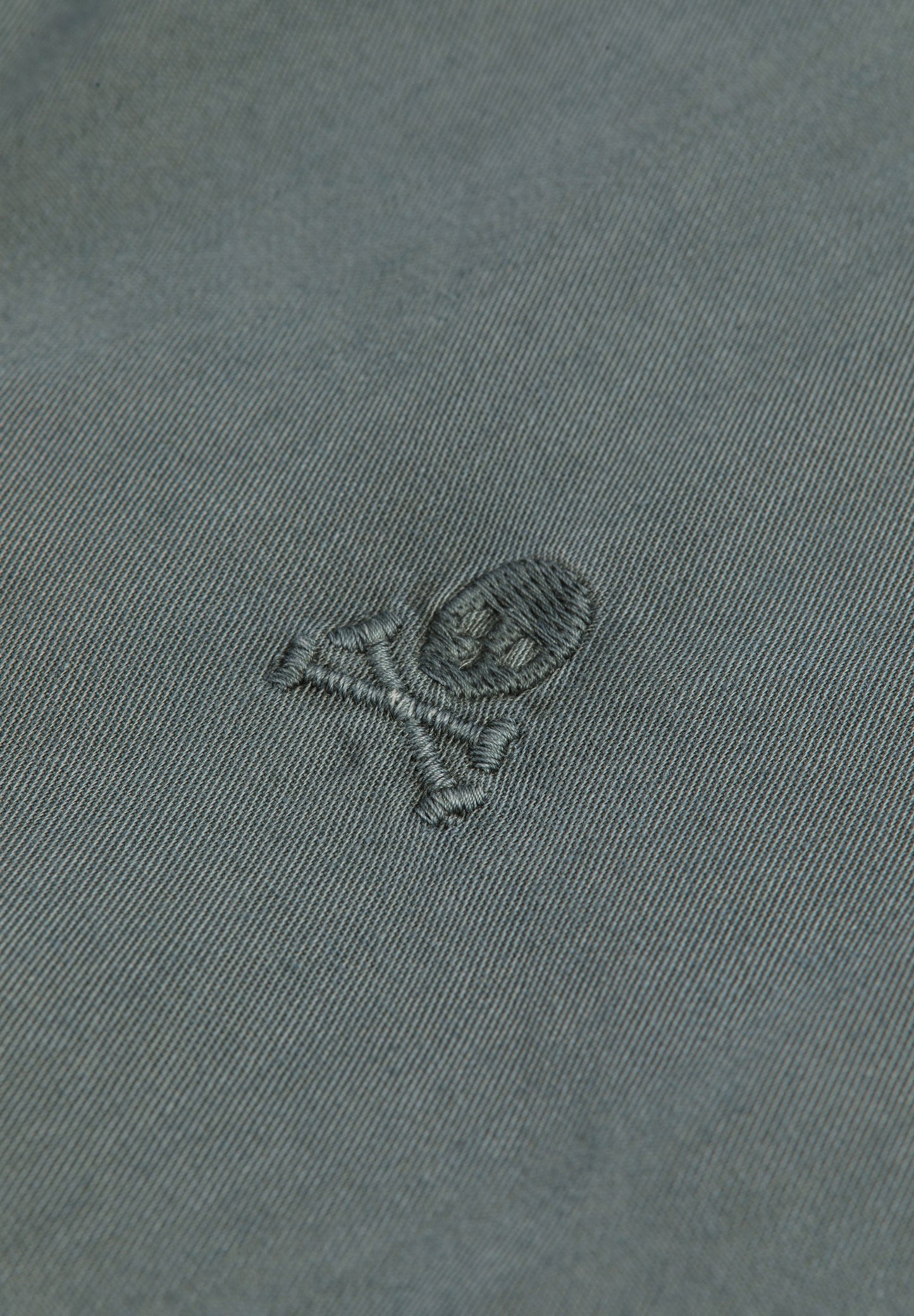 SKULL SHIRT WITH MATCHING EMBROIDERY