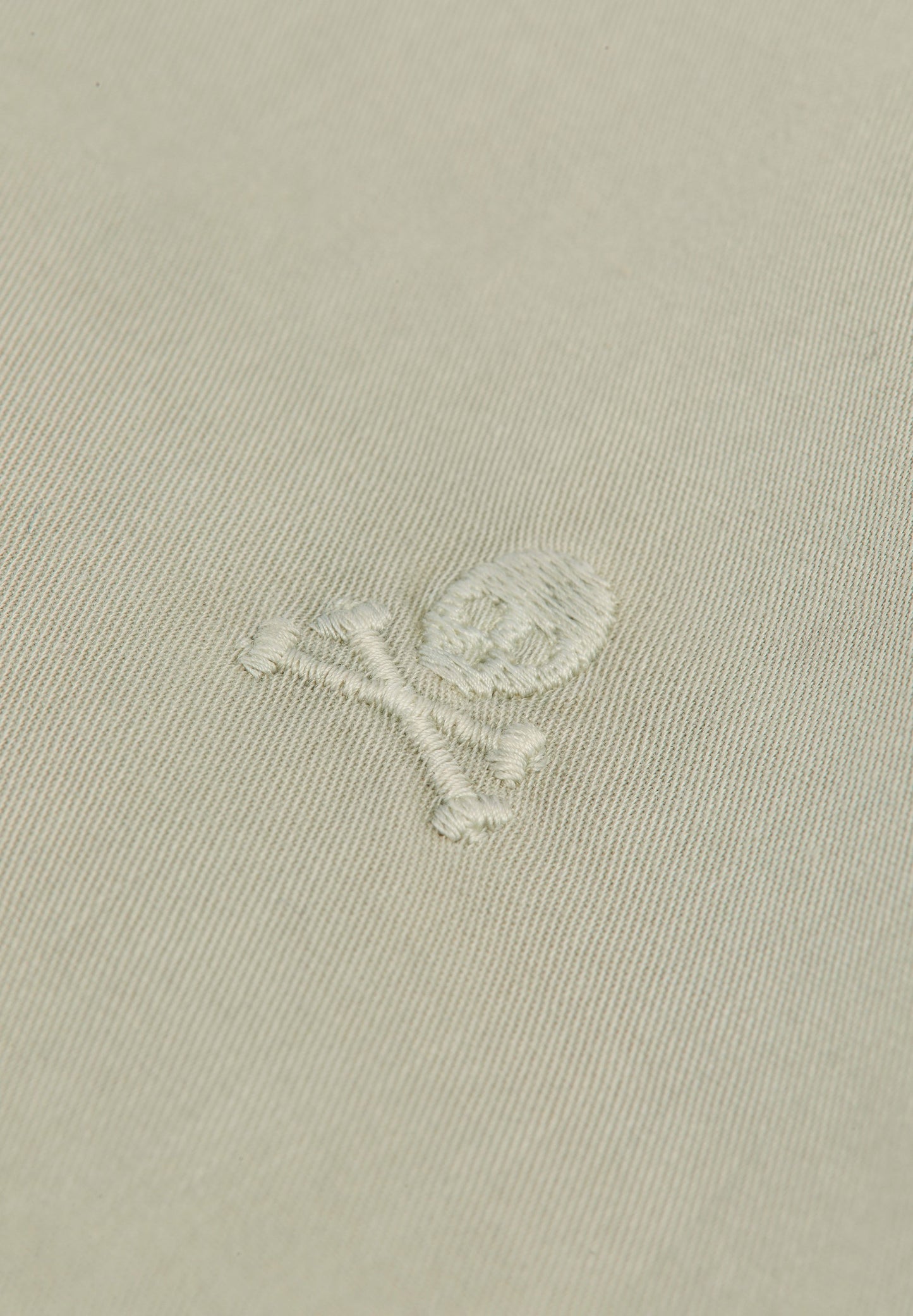 SKULL SHIRT WITH MATCHING EMBROIDERY