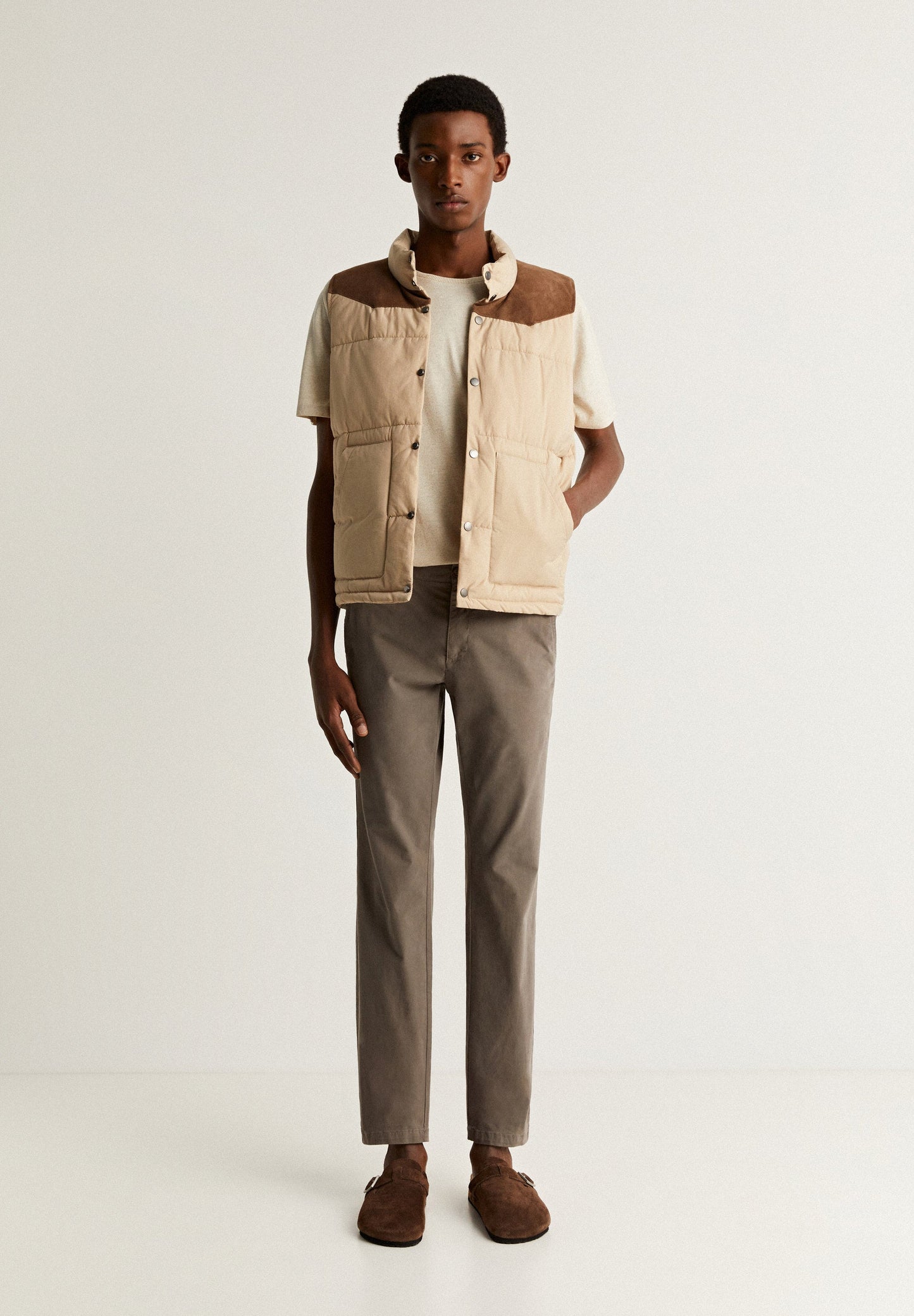 CASUAL CHINO TROUSERS