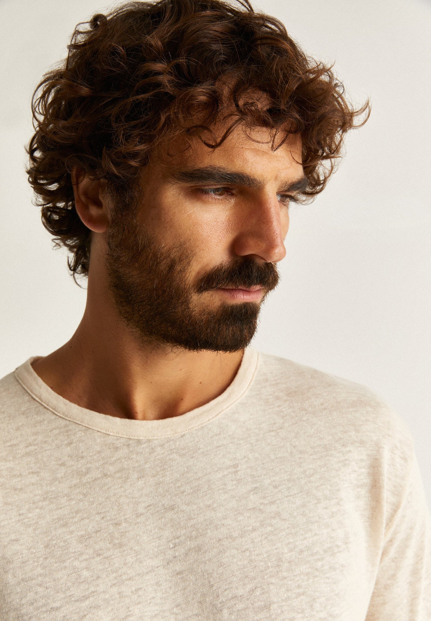 PREMIUM LINEN T-SHIRT