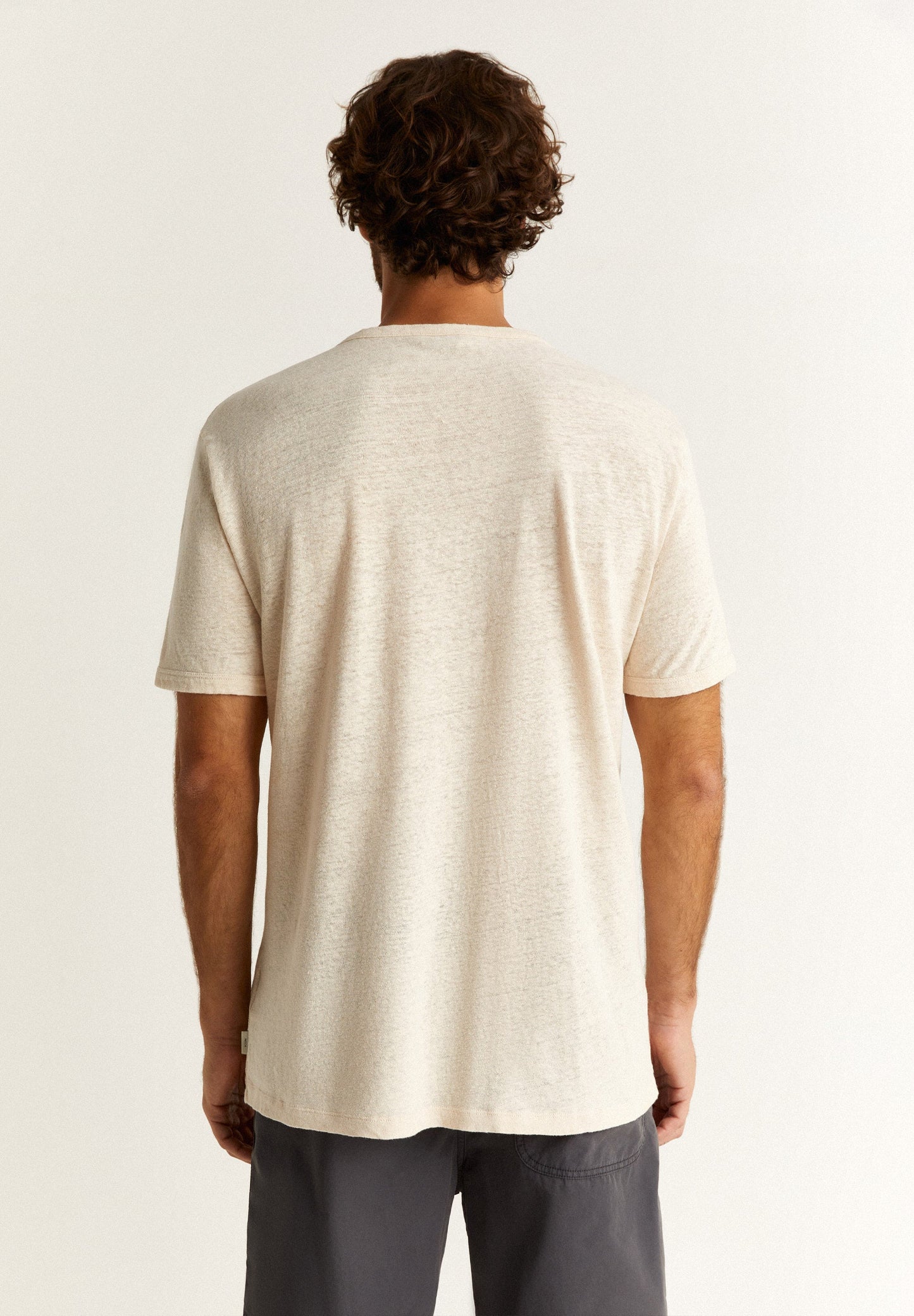 PREMIUM LINEN T-SHIRT