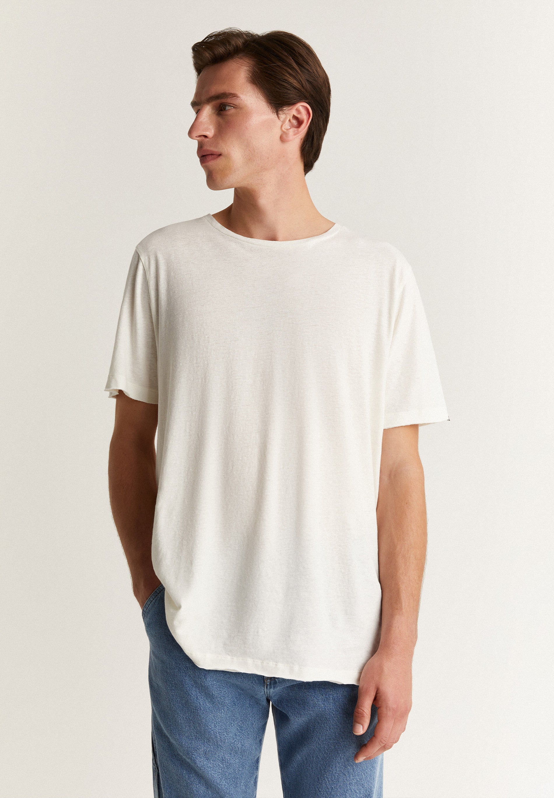 PLAIN LINEN T-SHIRT