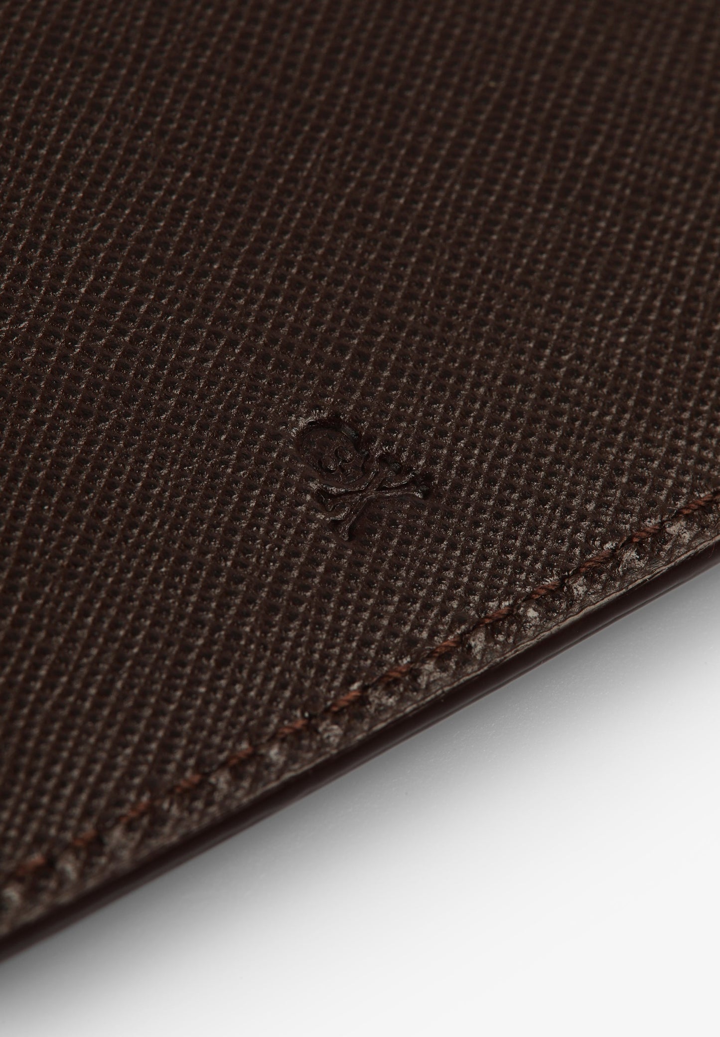 TARJETERO PIEL DETALLE CONTRASTE