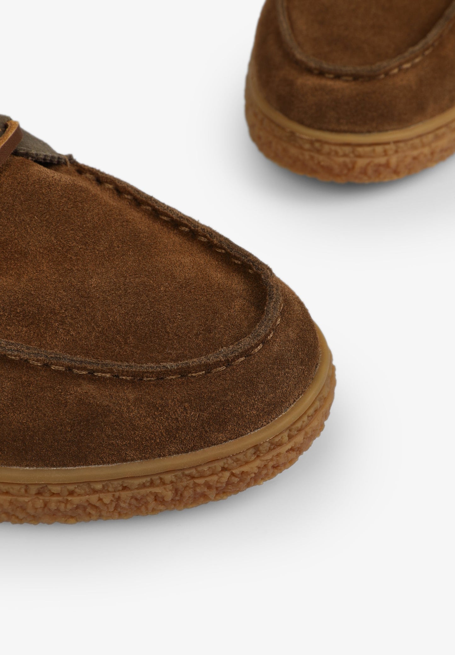 SPLIT SUEDE BOAT SHOES