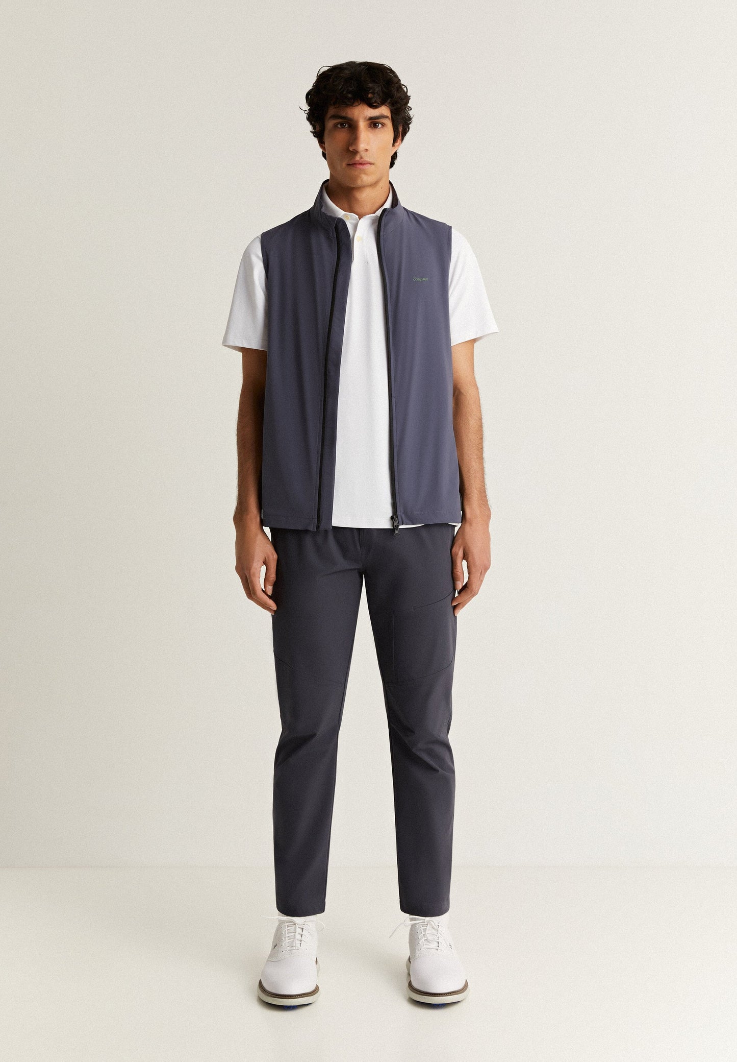 ADRENALINE LIGHTWEIGHT FOLDABLE WINDBREAKER