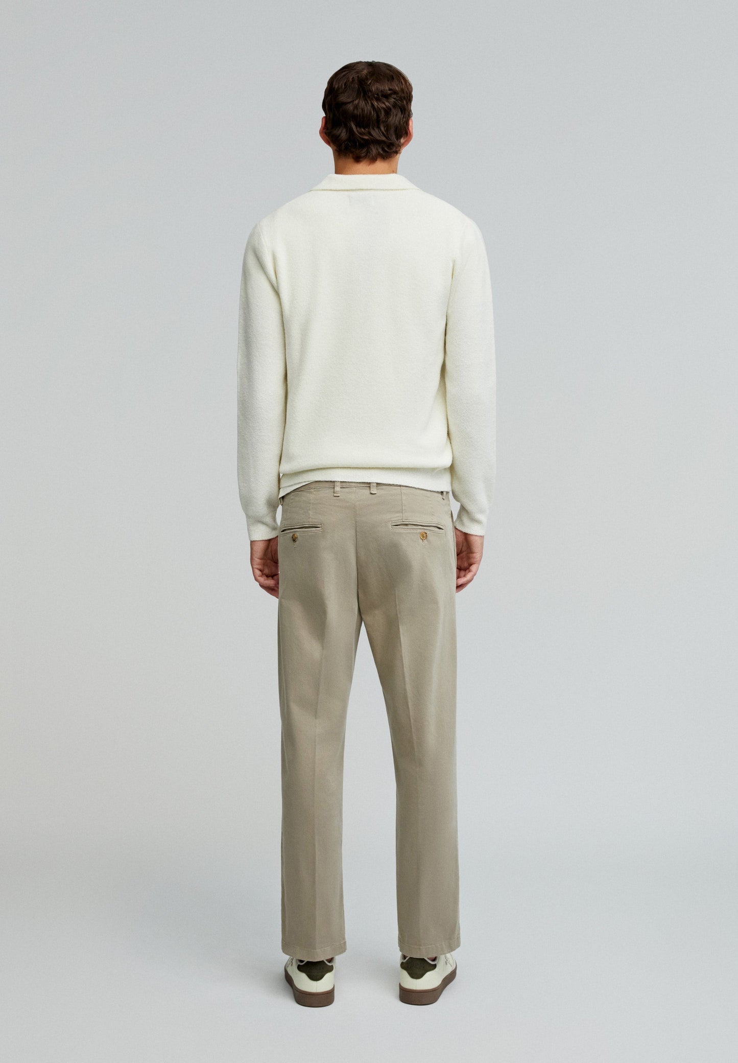 RELAXED CHINOS WITH DARTS