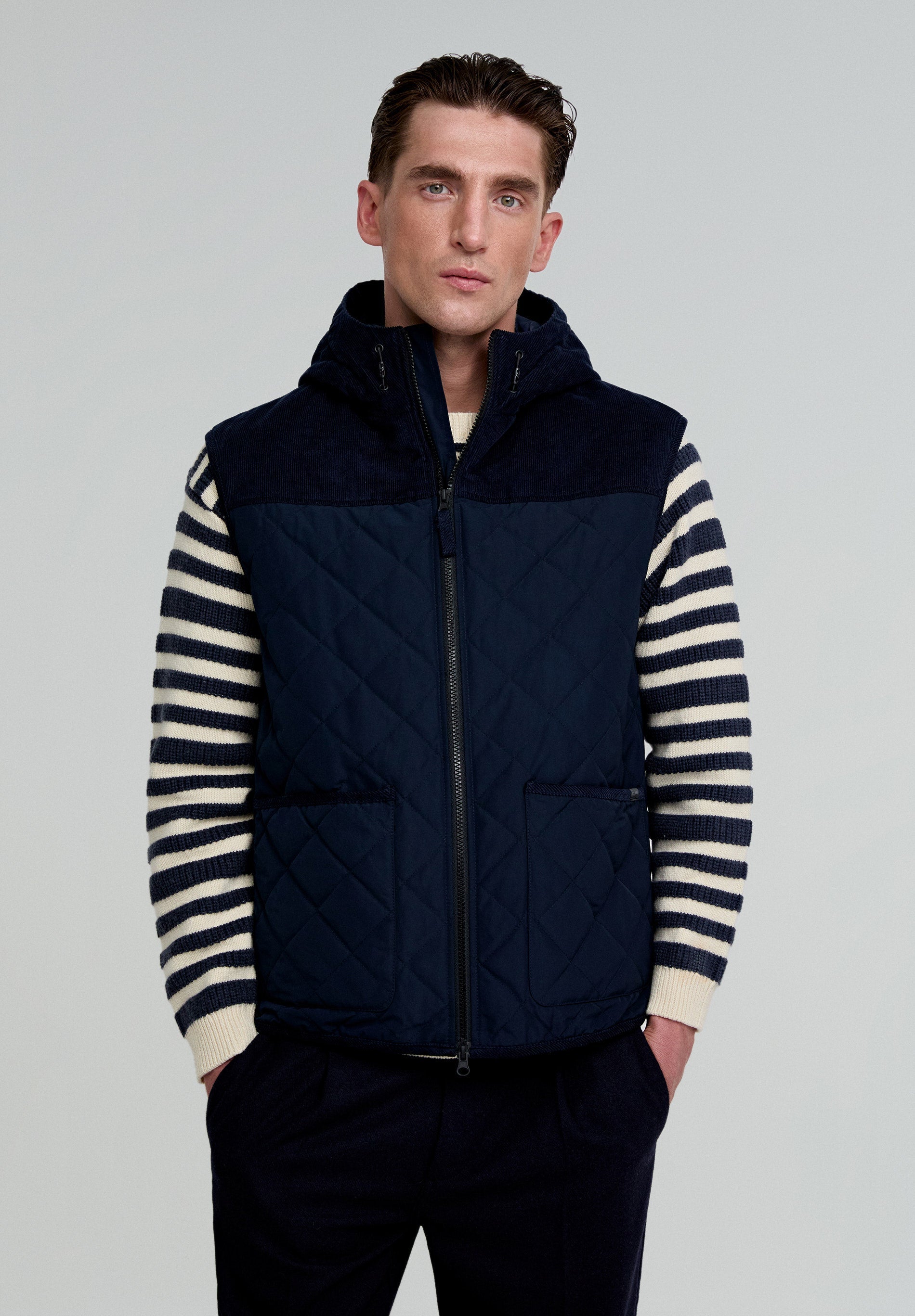 QUILTED GILET WITH CORDUROY DETAIL