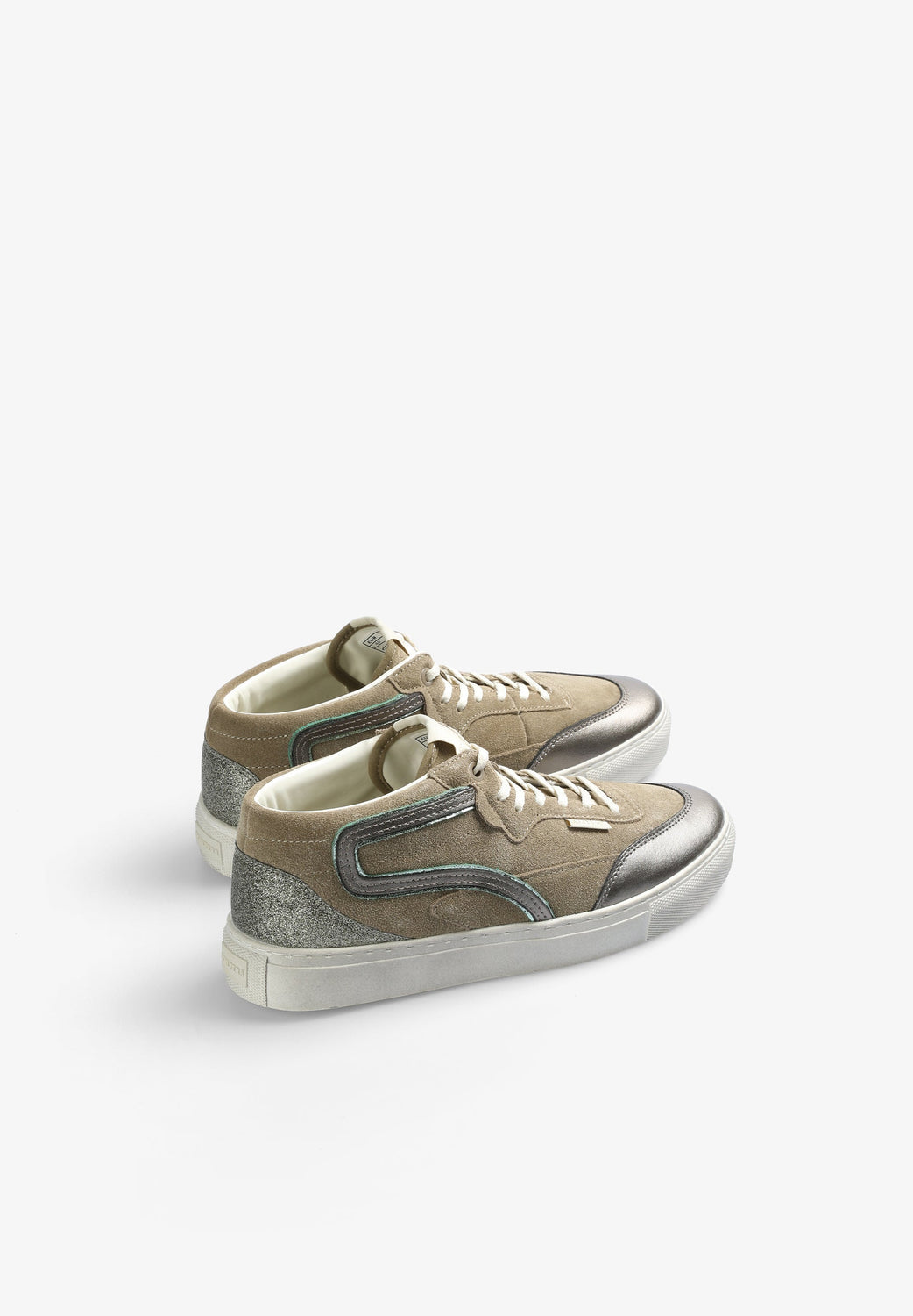 SNEAKERS BOTAS DETALLES METALIZADOS - Scalpers