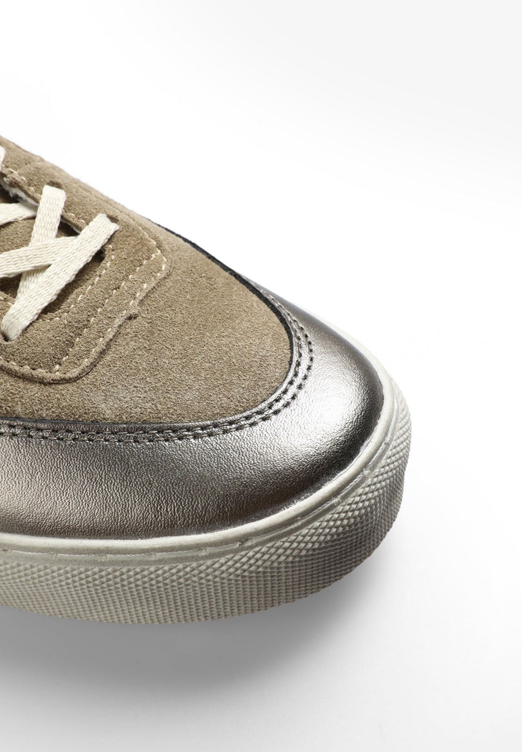 SNEAKERS BOTAS DETALLES METALIZADOS - Scalpers