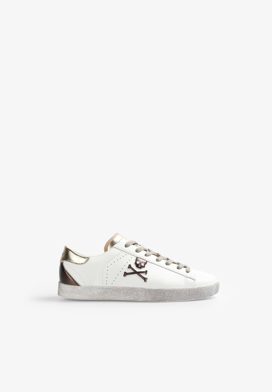 SNEAKERS BAJAS DETALLE METALIZADO - Scalpers