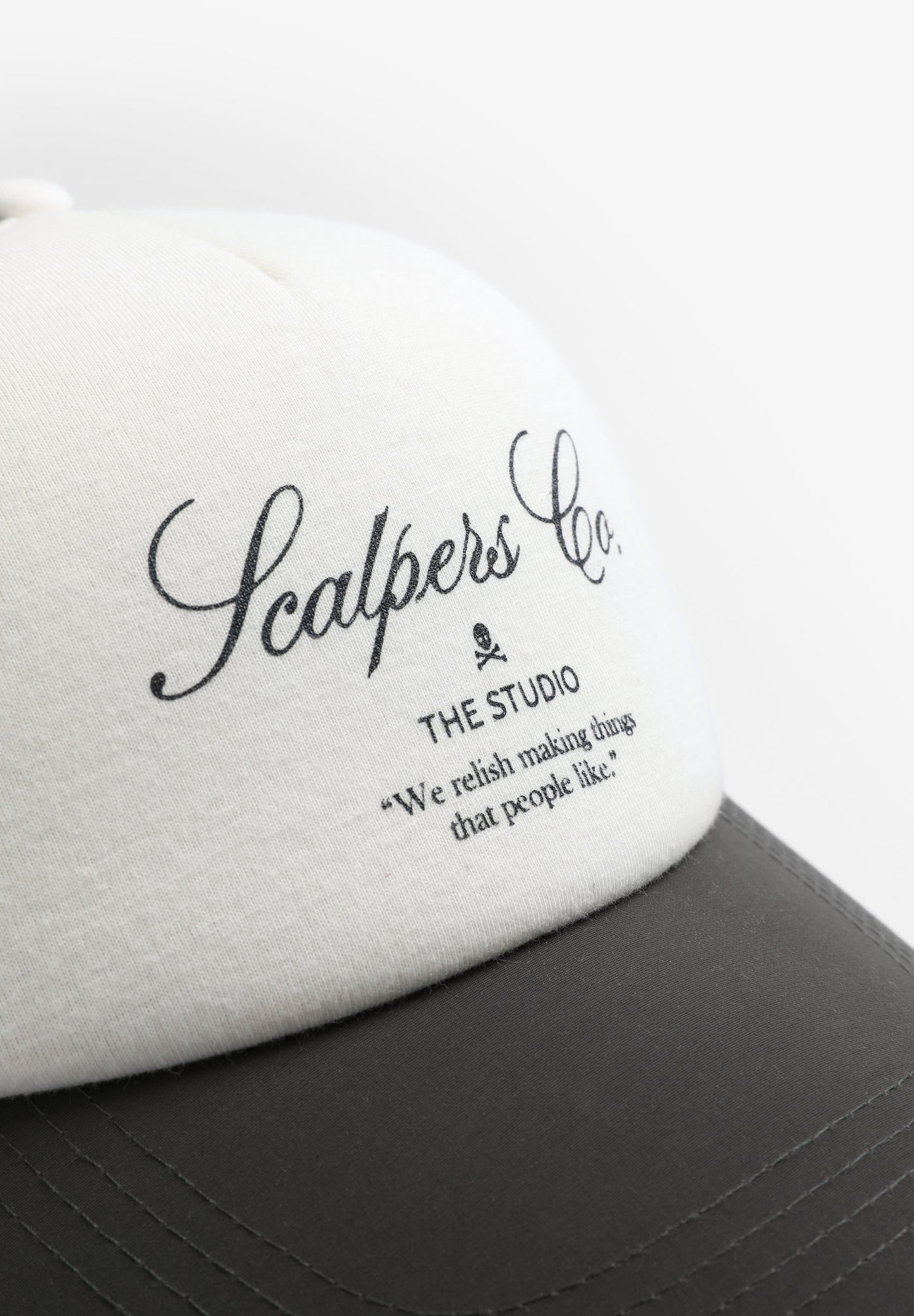 GORRA TRUCKER PRINT LOGO - Scalpers