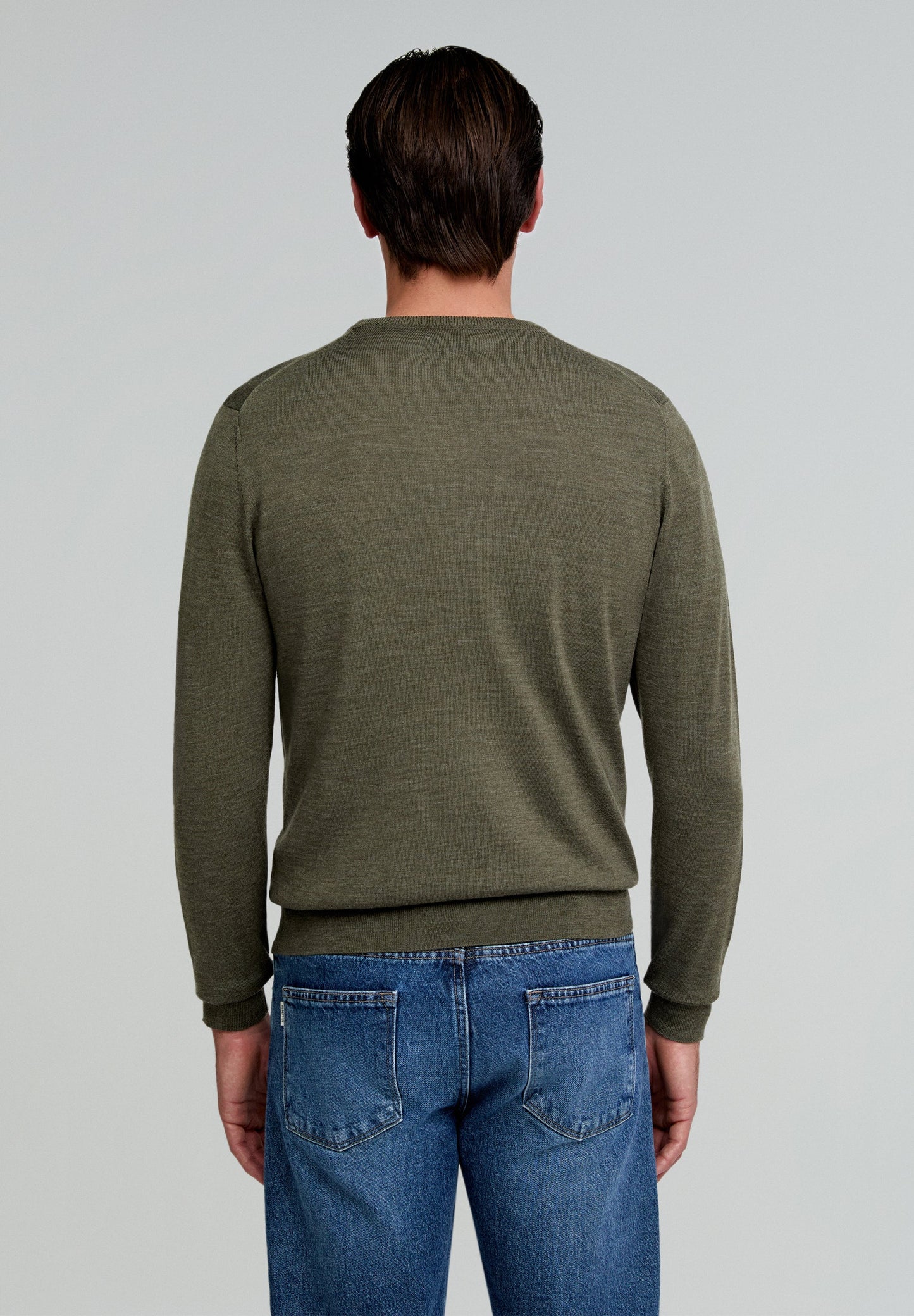 WOOL ROUND NECK SWEATER