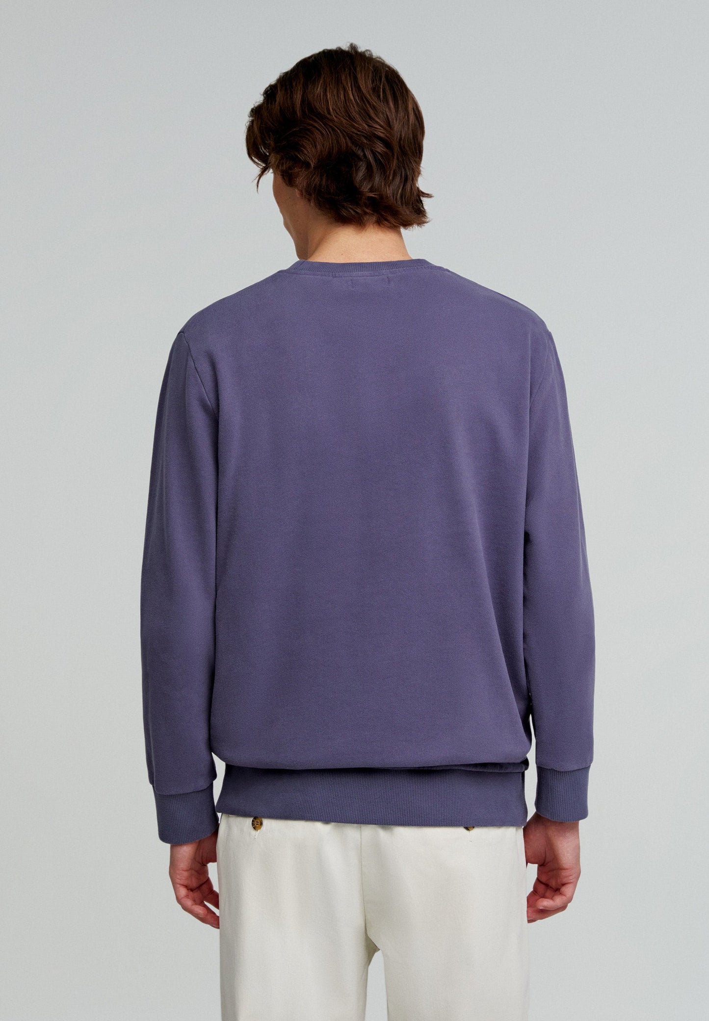 CHEST POCKET SWEATSHIRT