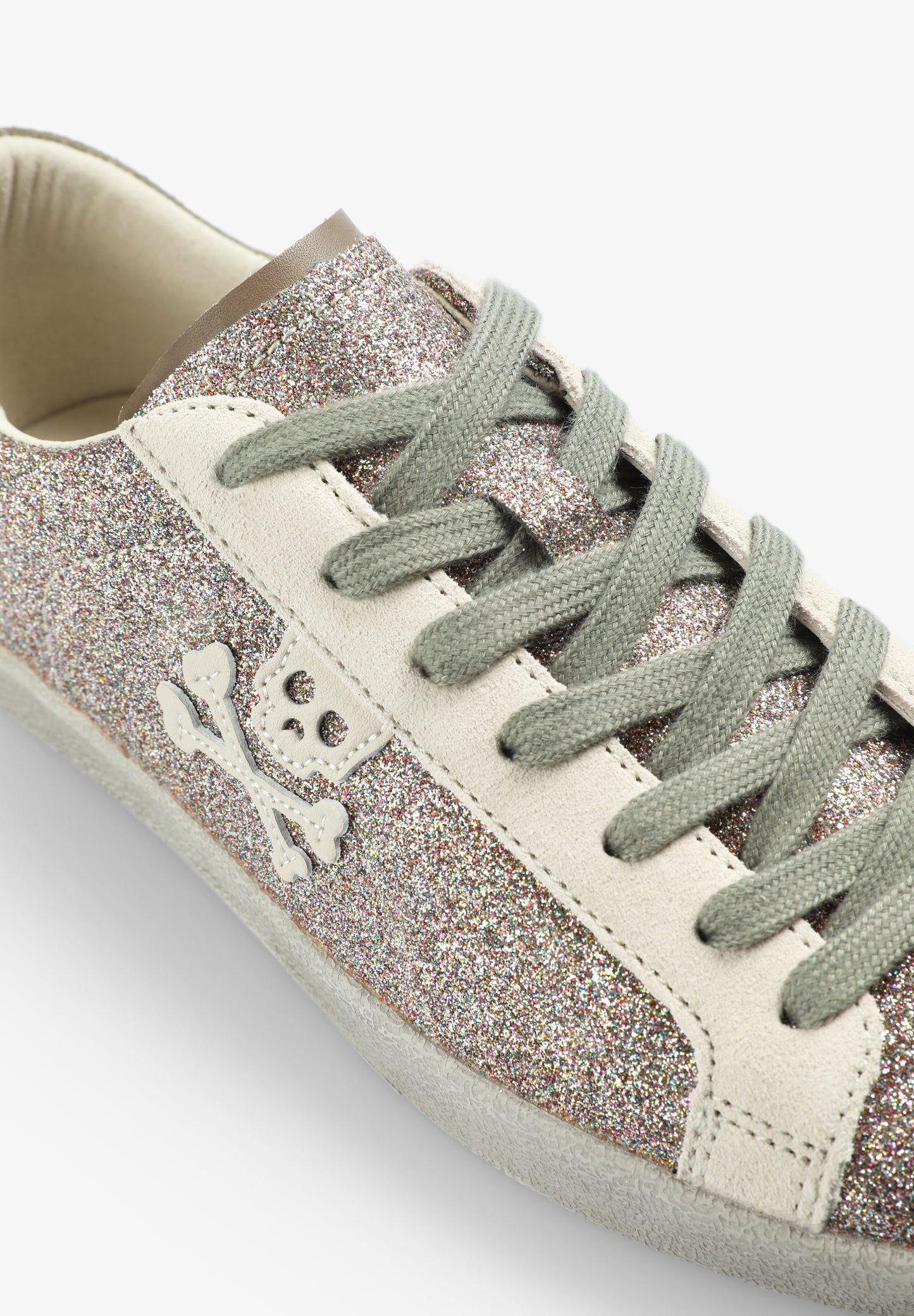 GLITTER LOW-TOP SNEAKERS