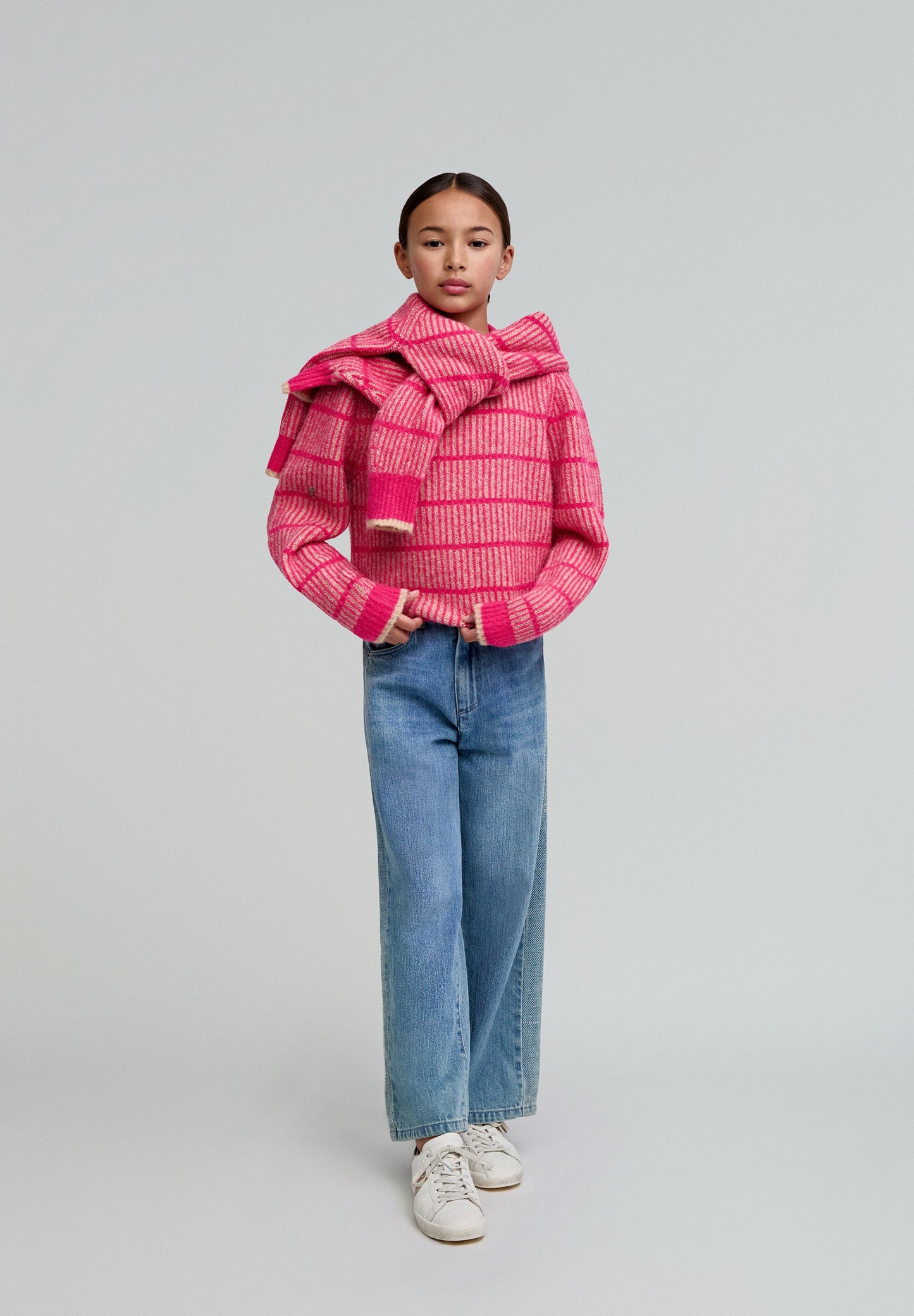 TWO-TONE STRIPE KNIT VEST