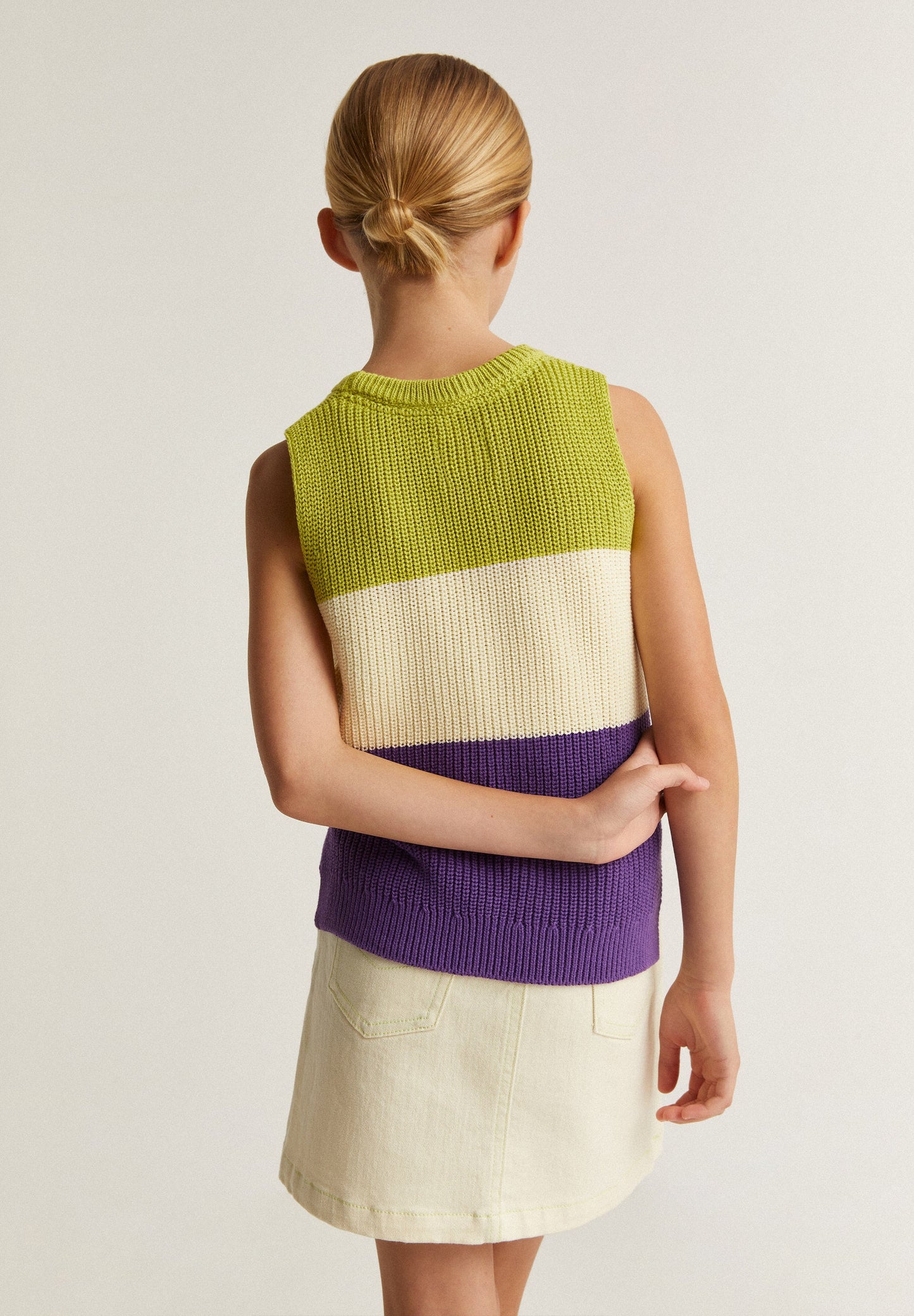 THREE-COLOURED KNIT WAISTCOAT