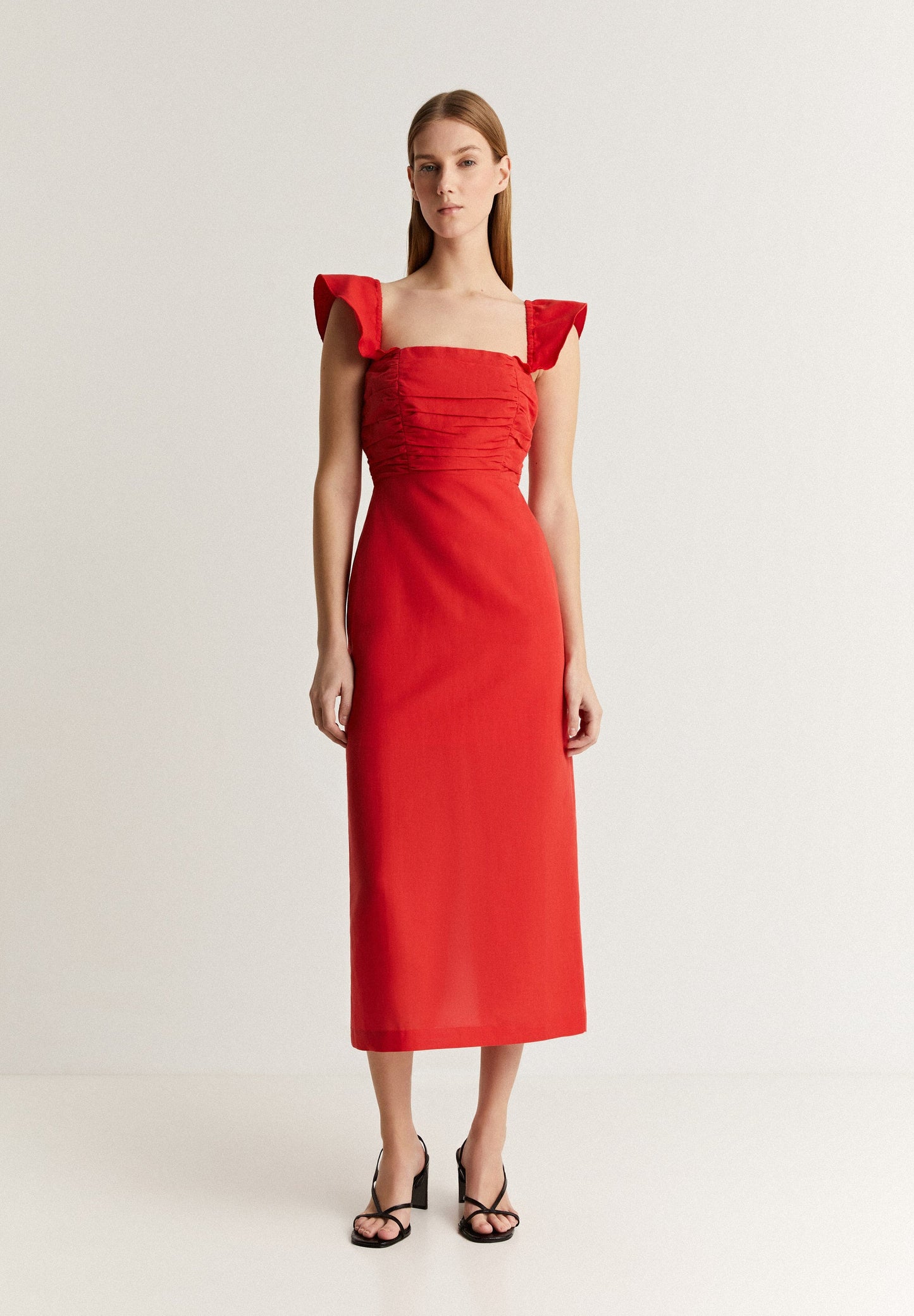 LINEN MIDI DRESS WITH DRAPED CHEST