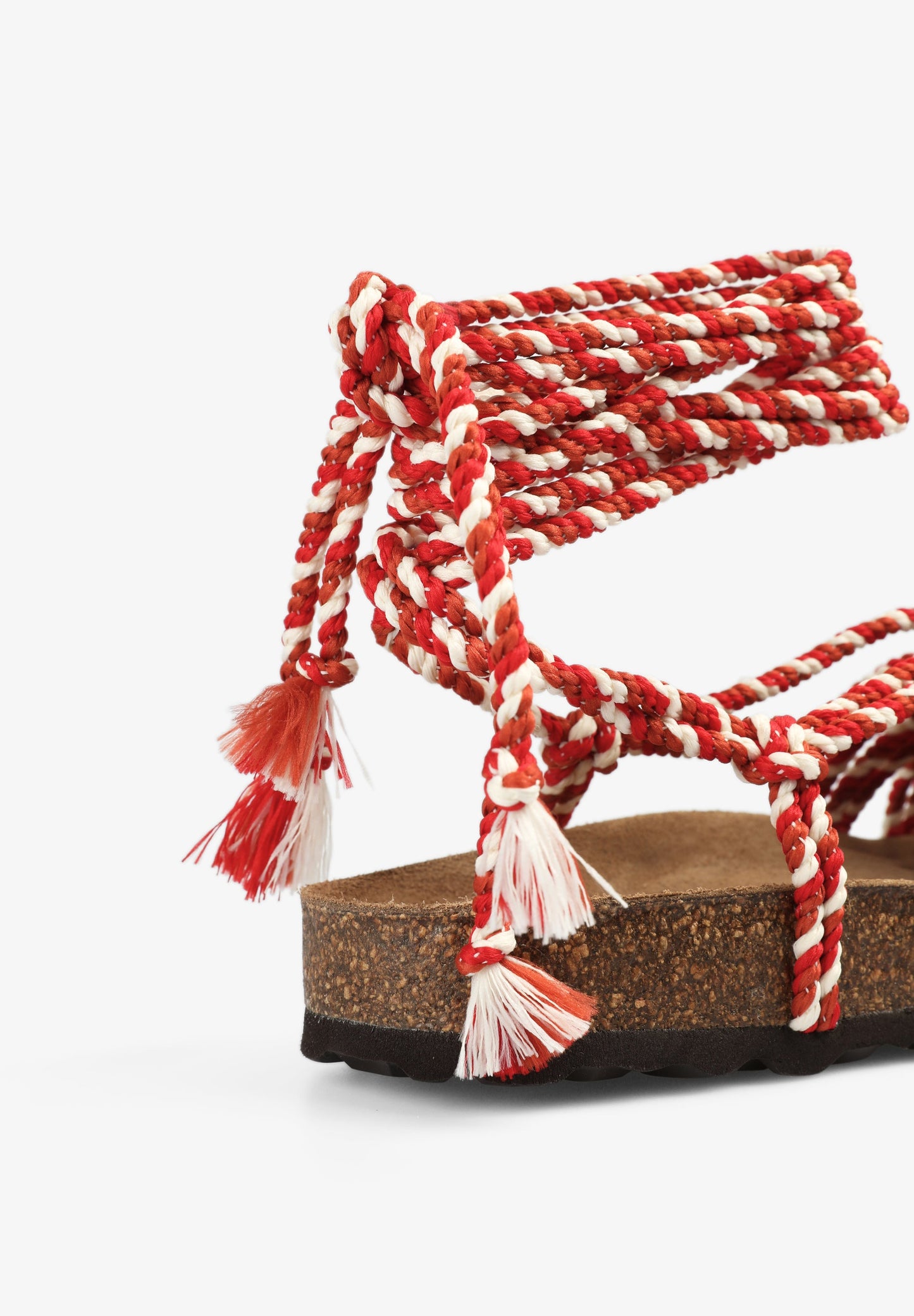 FLAT SANDALS WITH CORDS DETAIL