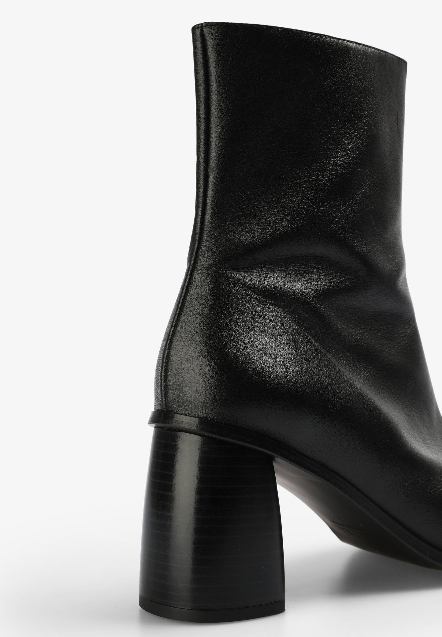 SOFT TIGHT ANKLE BOOTS