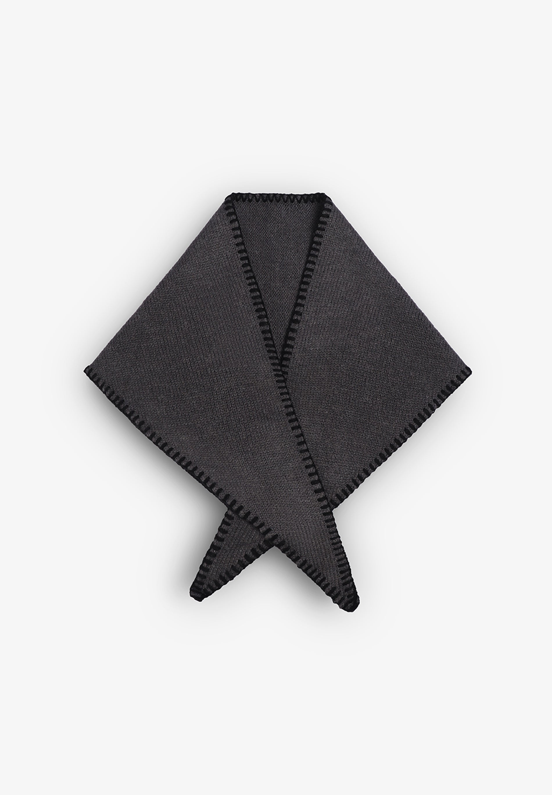 SCP TRIANGLE SCARF