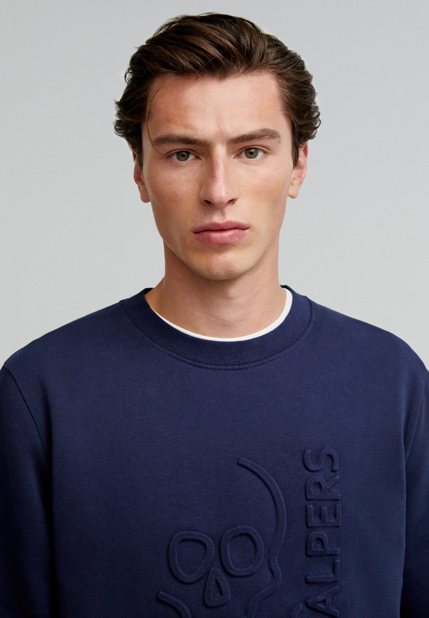 SWEATSHIRT WITH RELIEF LOGO