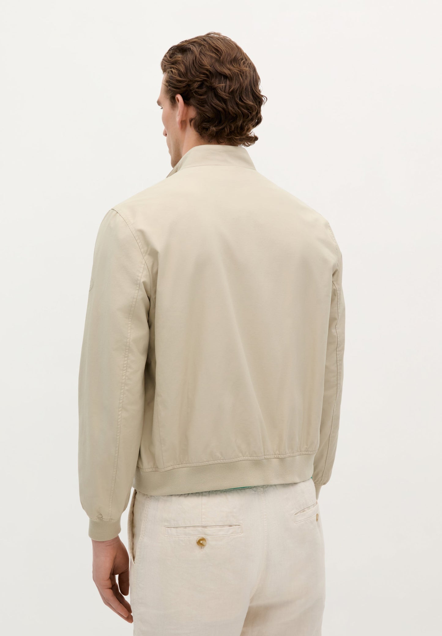 LIGHTWEIGHT BOMBER JACKET