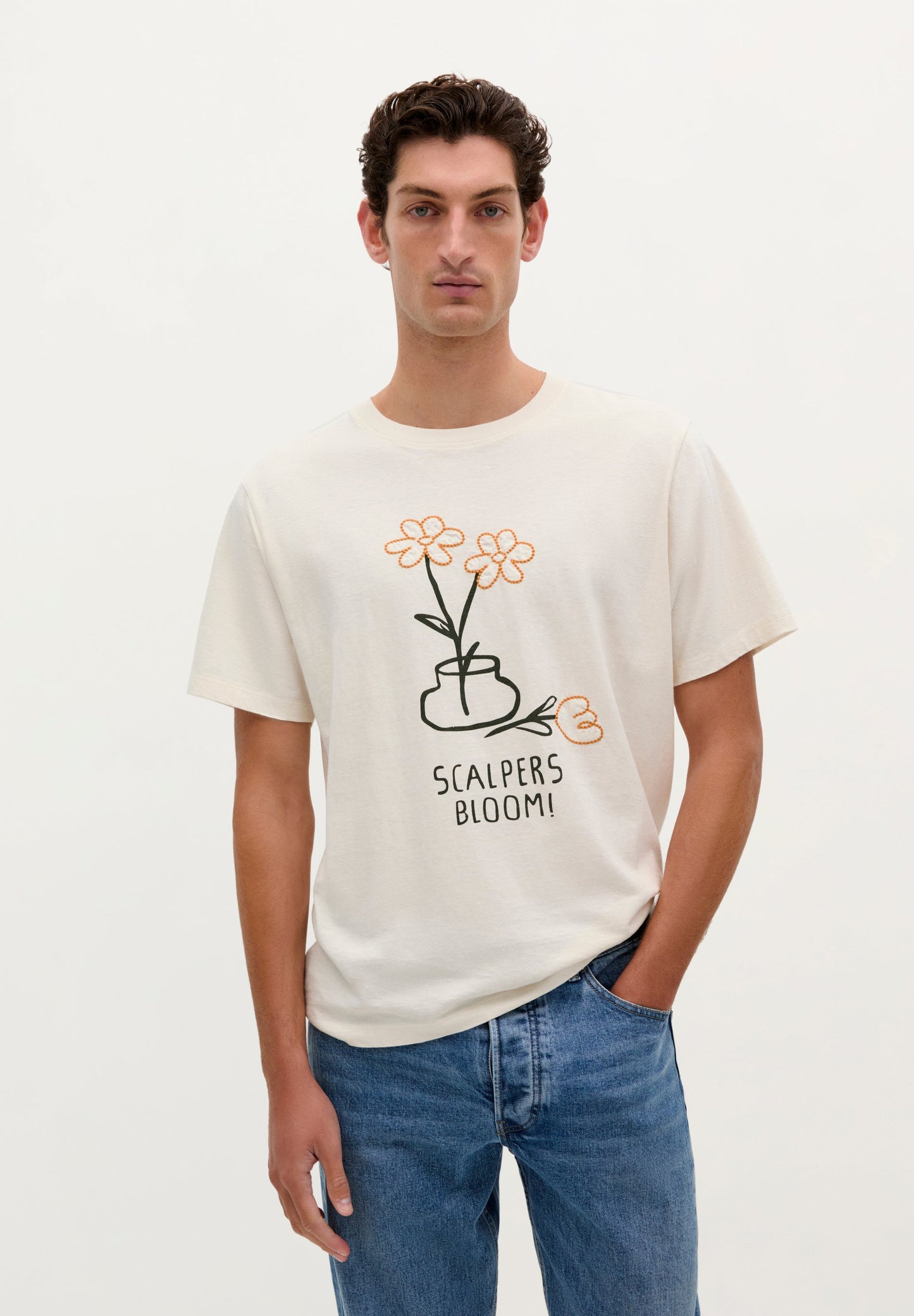 EMBROIDERED BLOOM T-SHIRT