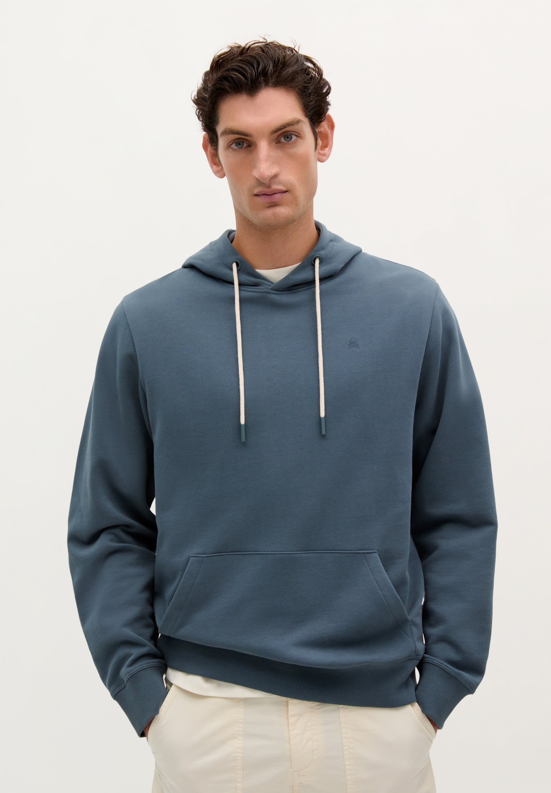HOODIE WITH MATCHING SKULL