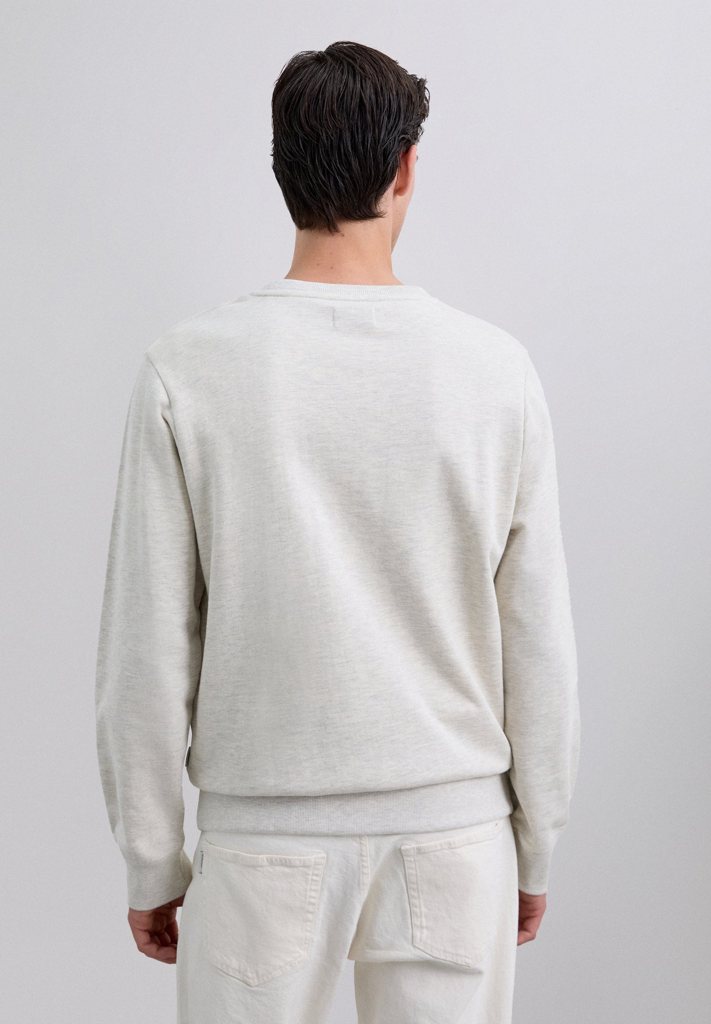 SWEATSHIRT WITH EMBROIDERED MOTIFS
