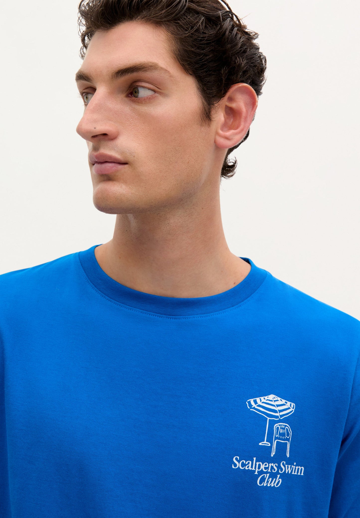 T-SHIRT WITH CLUB PRINT ON THE BACK