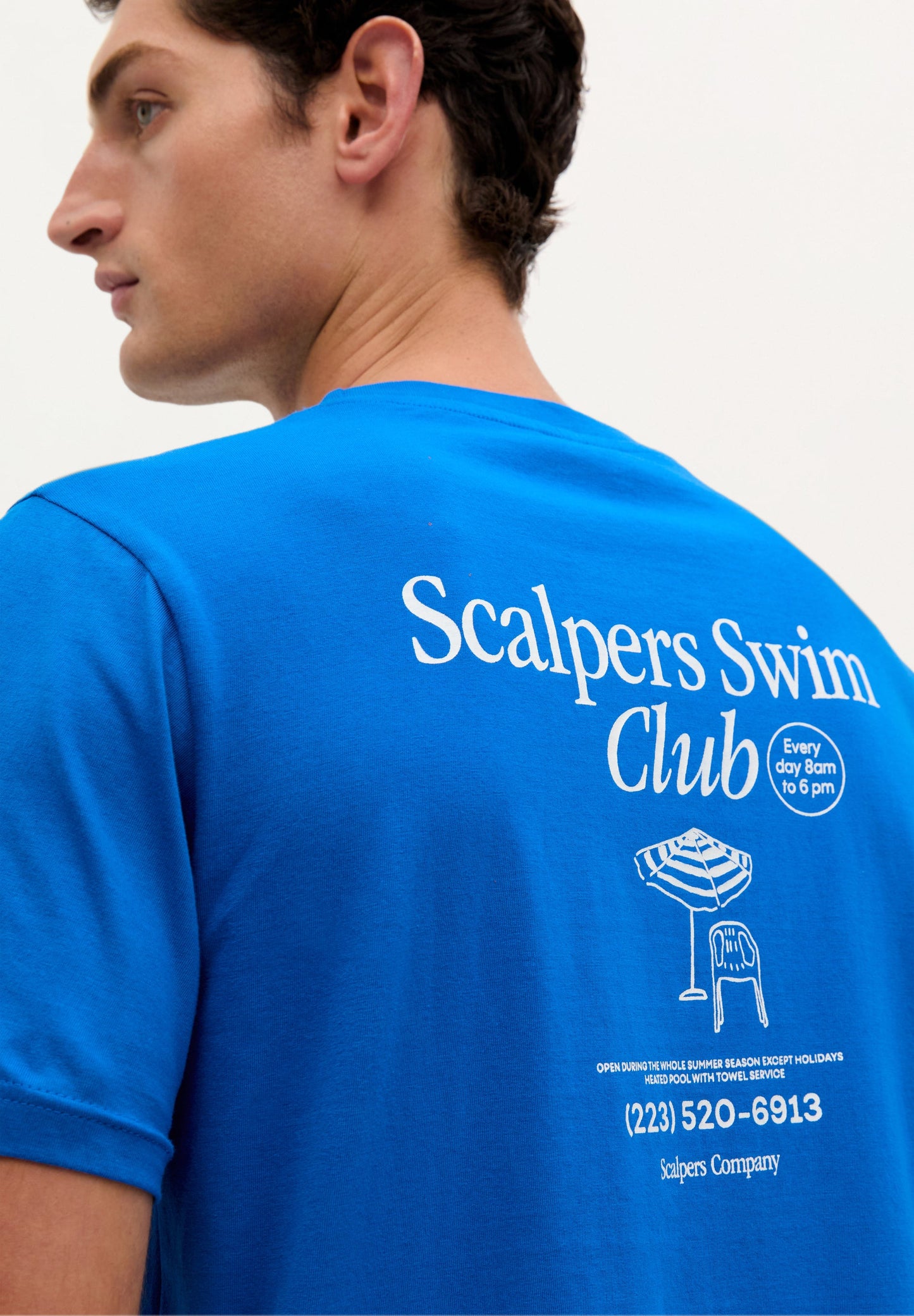 T-SHIRT WITH CLUB PRINT ON THE BACK