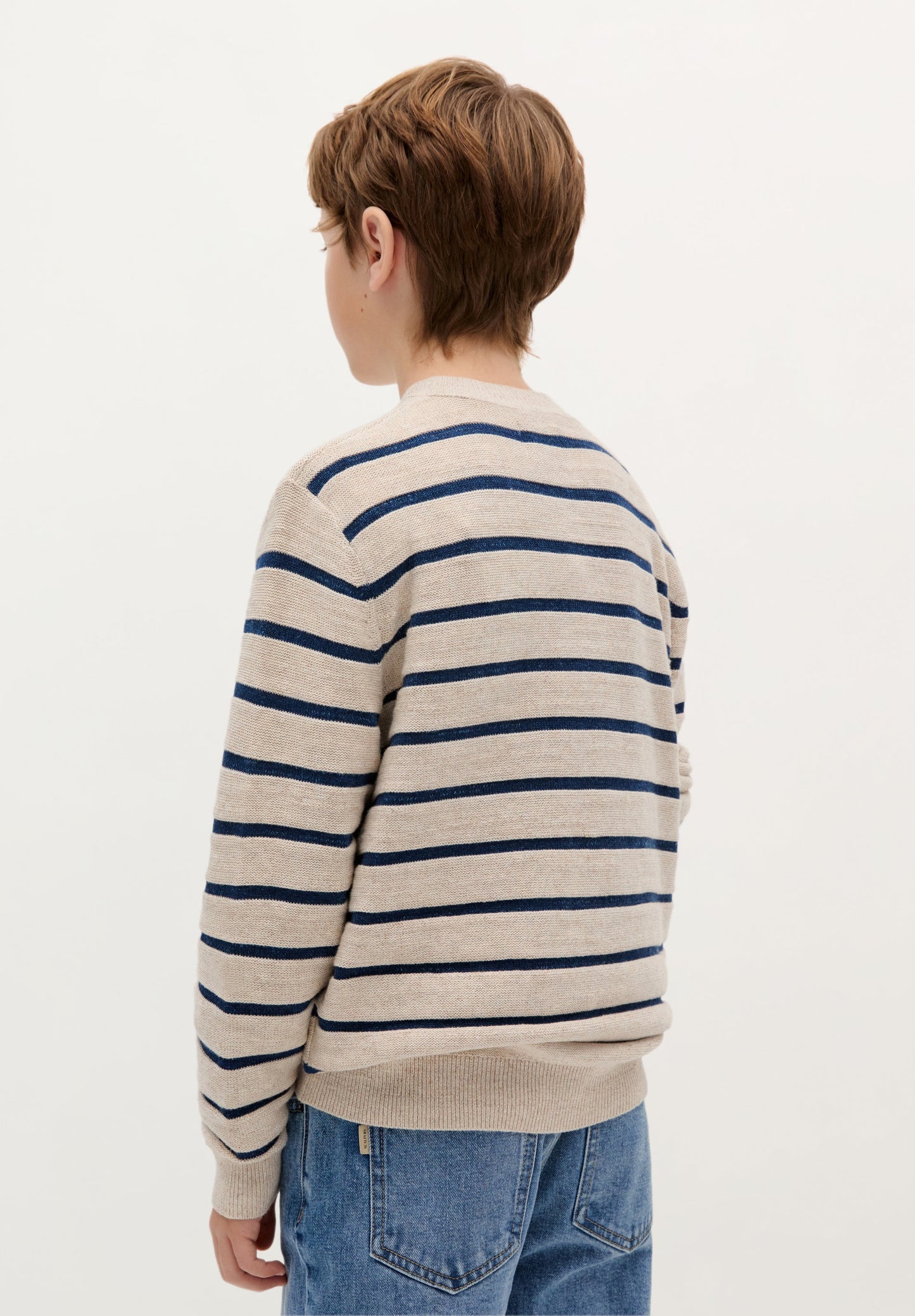 STRIPED ROUND NECK SWEATER