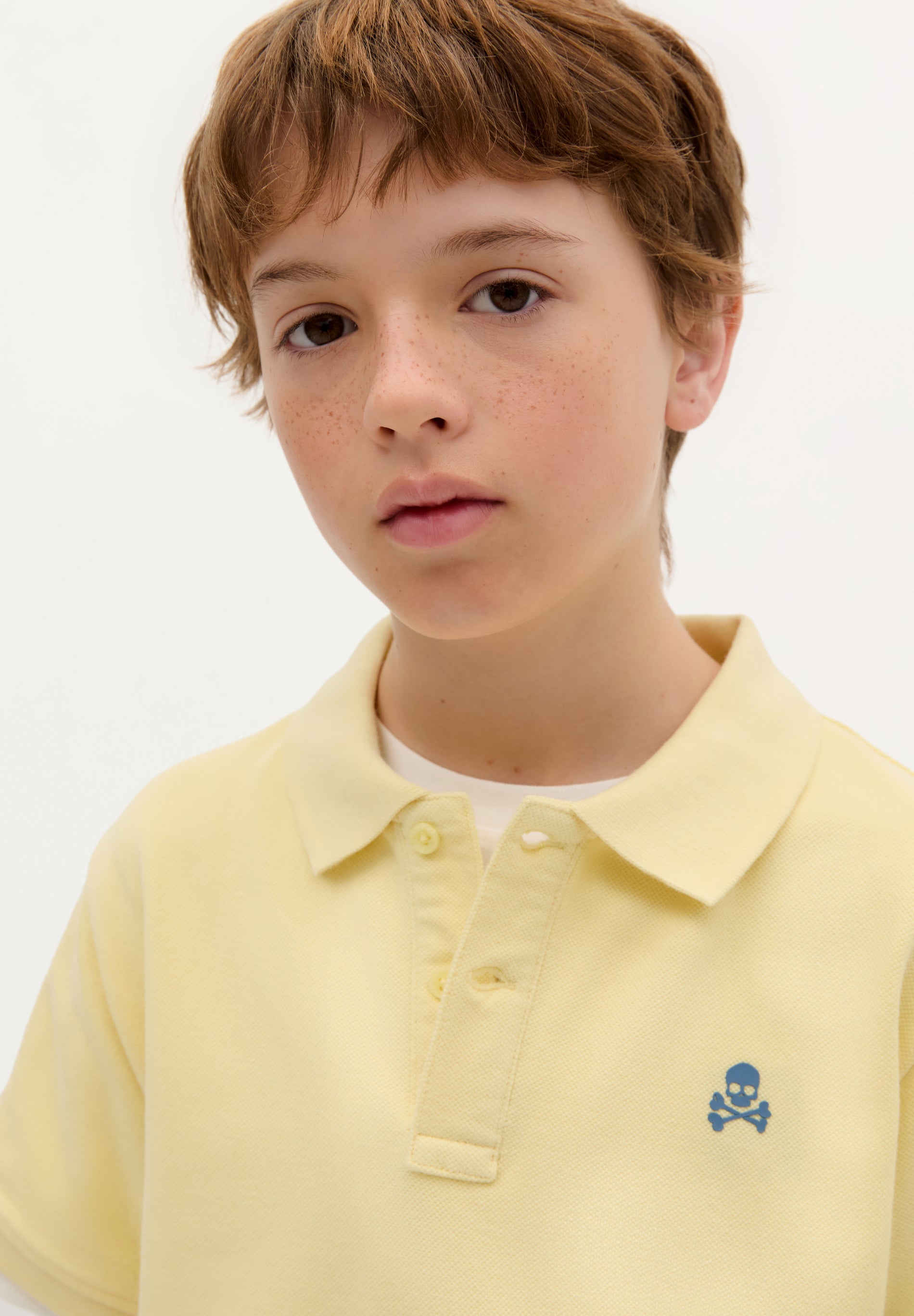 BASIC POLO SHIRT WITH SKULL DETAIL