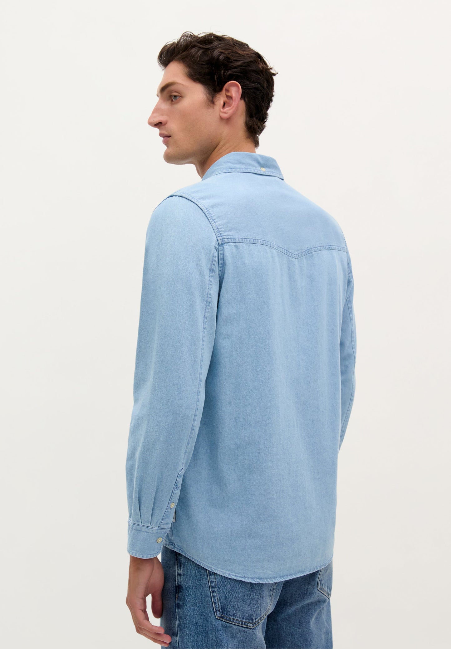 DENIM SHIRT WITH PATCH POCKET