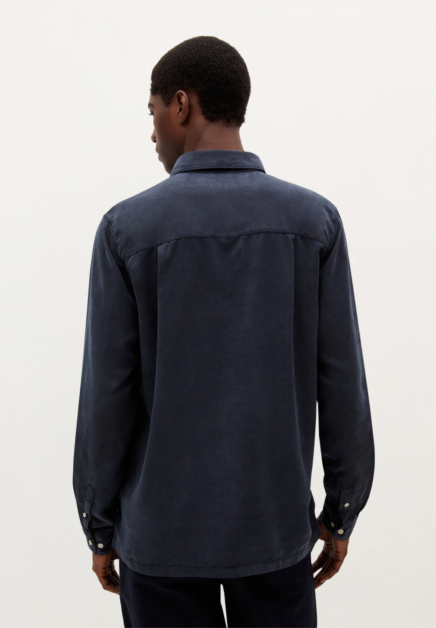 LIGHTWEIGHT LINEN SHIRT