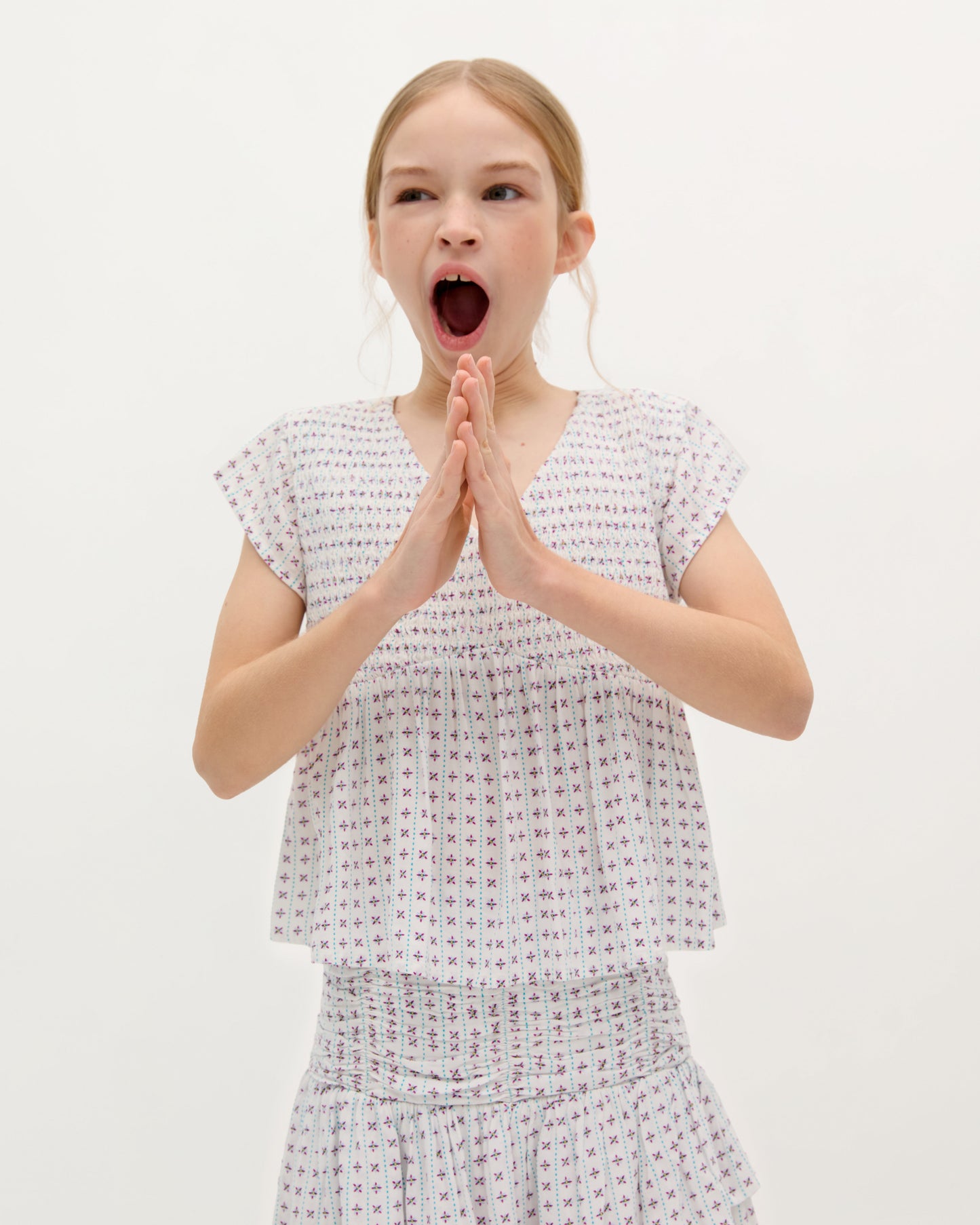 SMOCKED BLOUSE