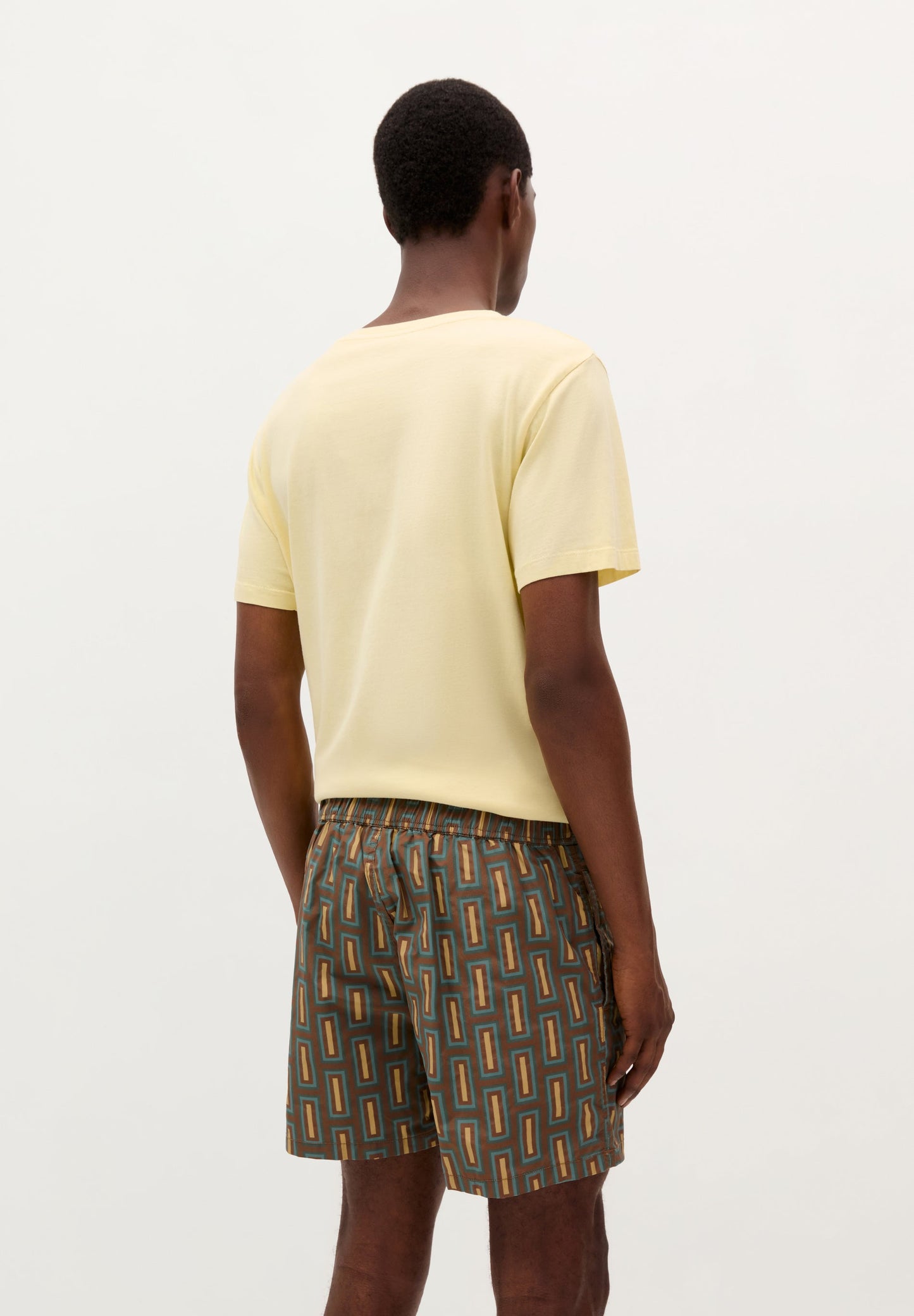 SWIMMING TRUNKS WITH CONTRAST PRINT