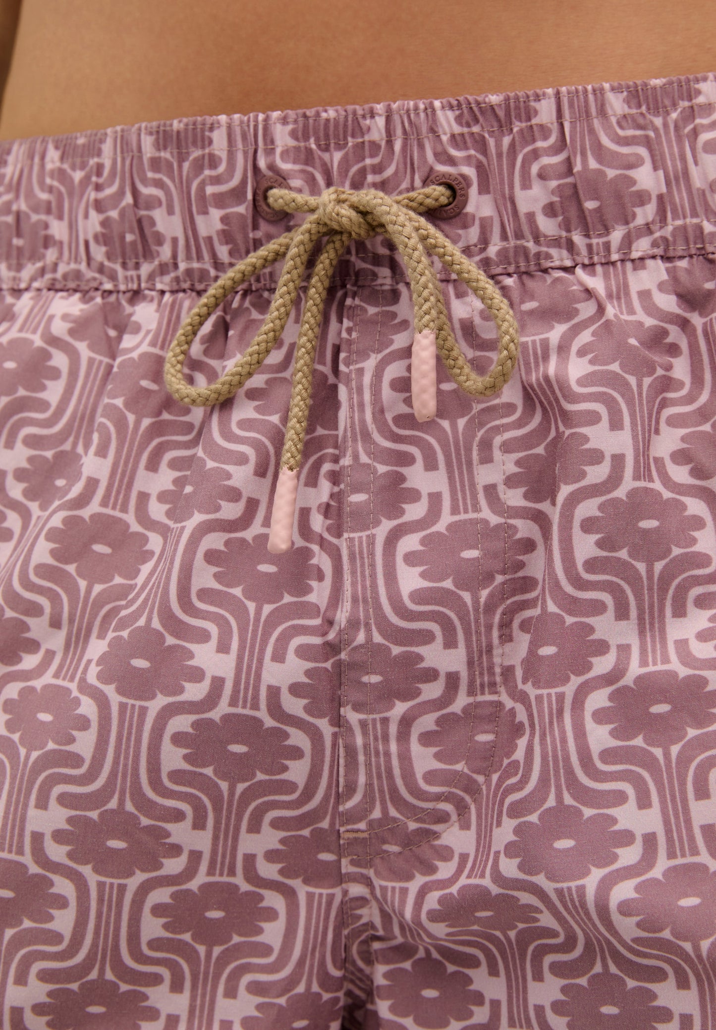 FLORAL MOTIF SWIMMING TRUNKS