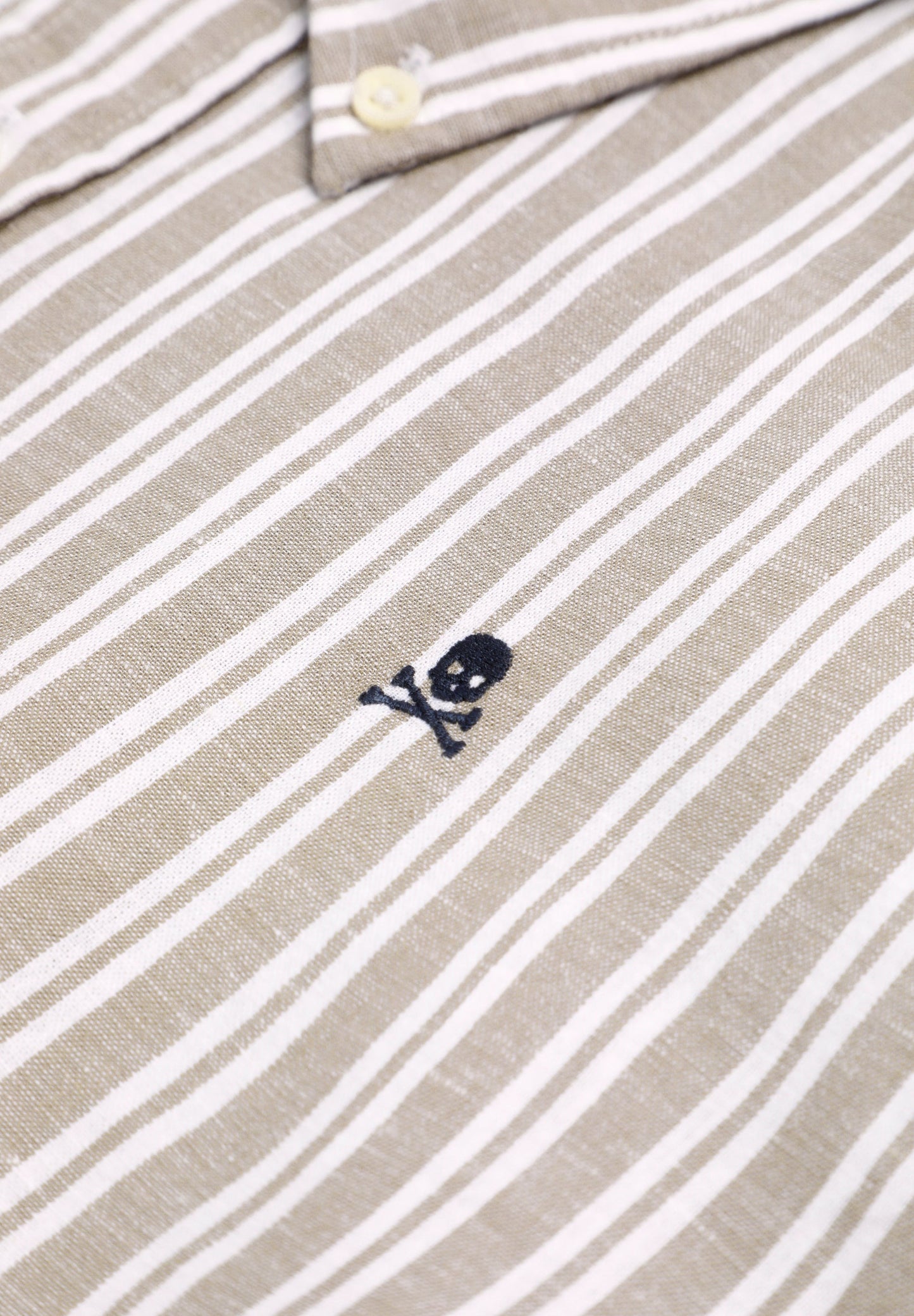 STRIPED SHIRT WITH CONTRAST SKULL