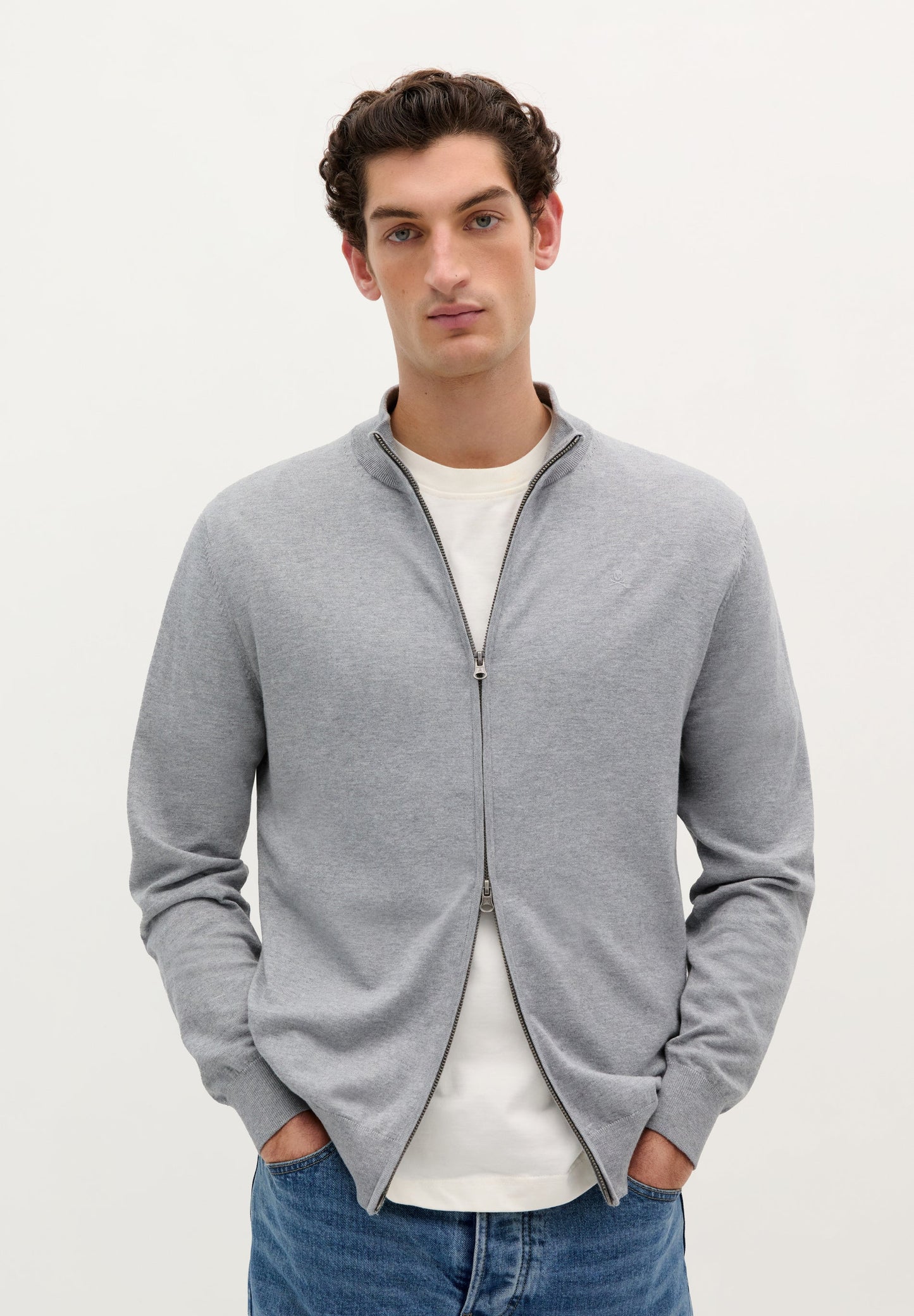 ZIP-UP CARDIGAN
