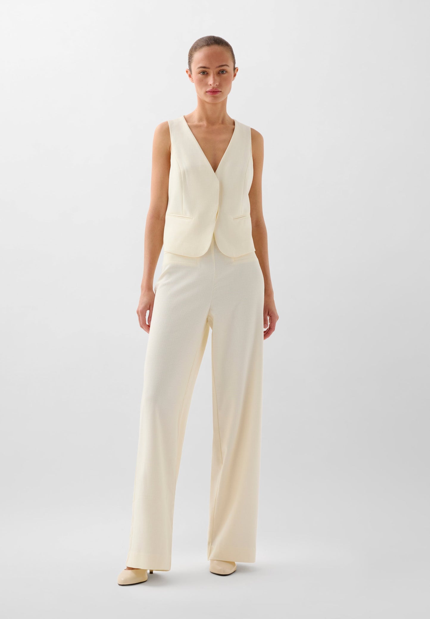 BACK TIE WAISTCOAT