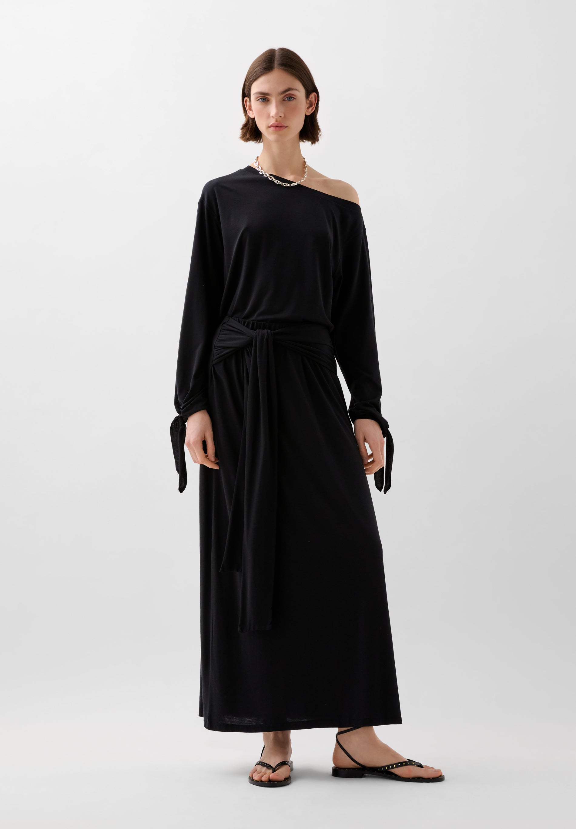 MIDI TIE SKIRT
